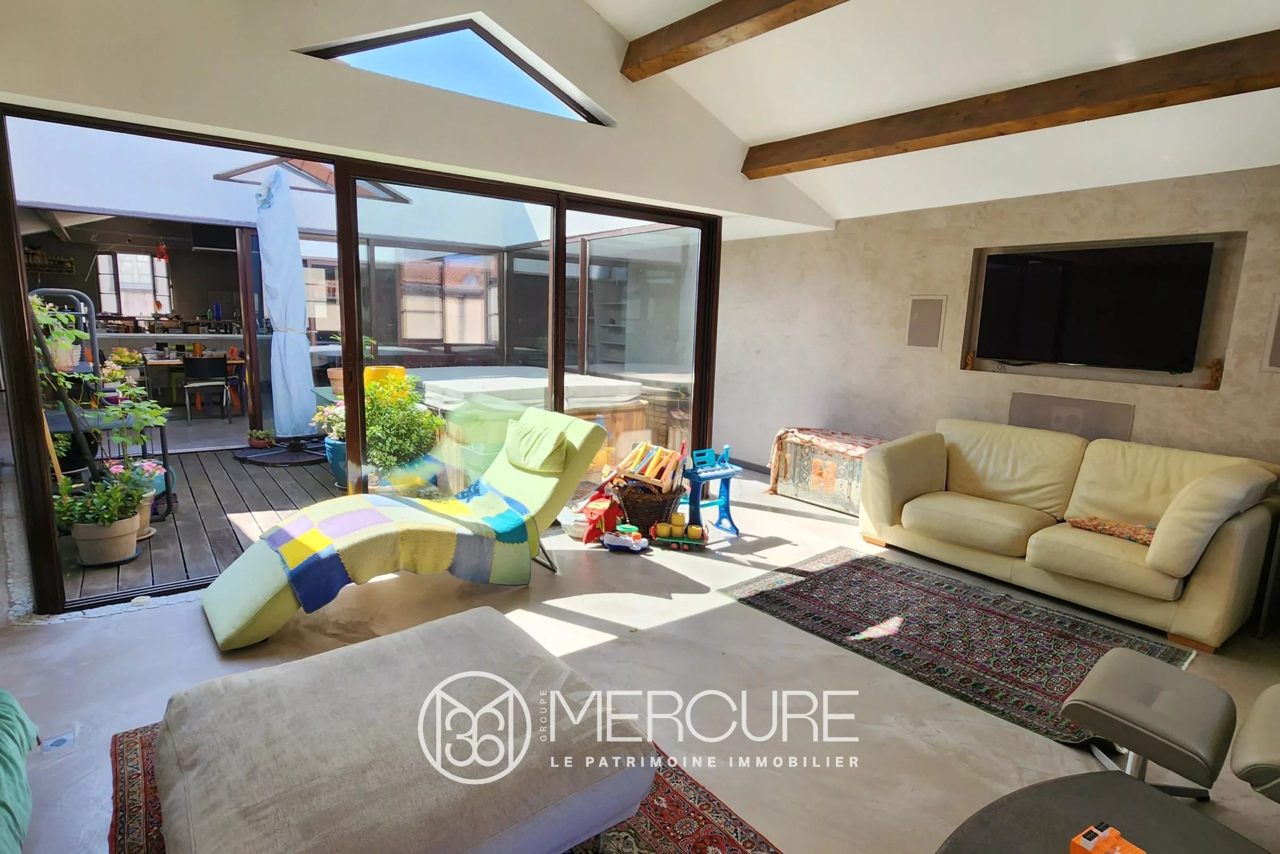 Riom – Maison spacieuse de 235 m² offrant confort et modernité - 21220AU