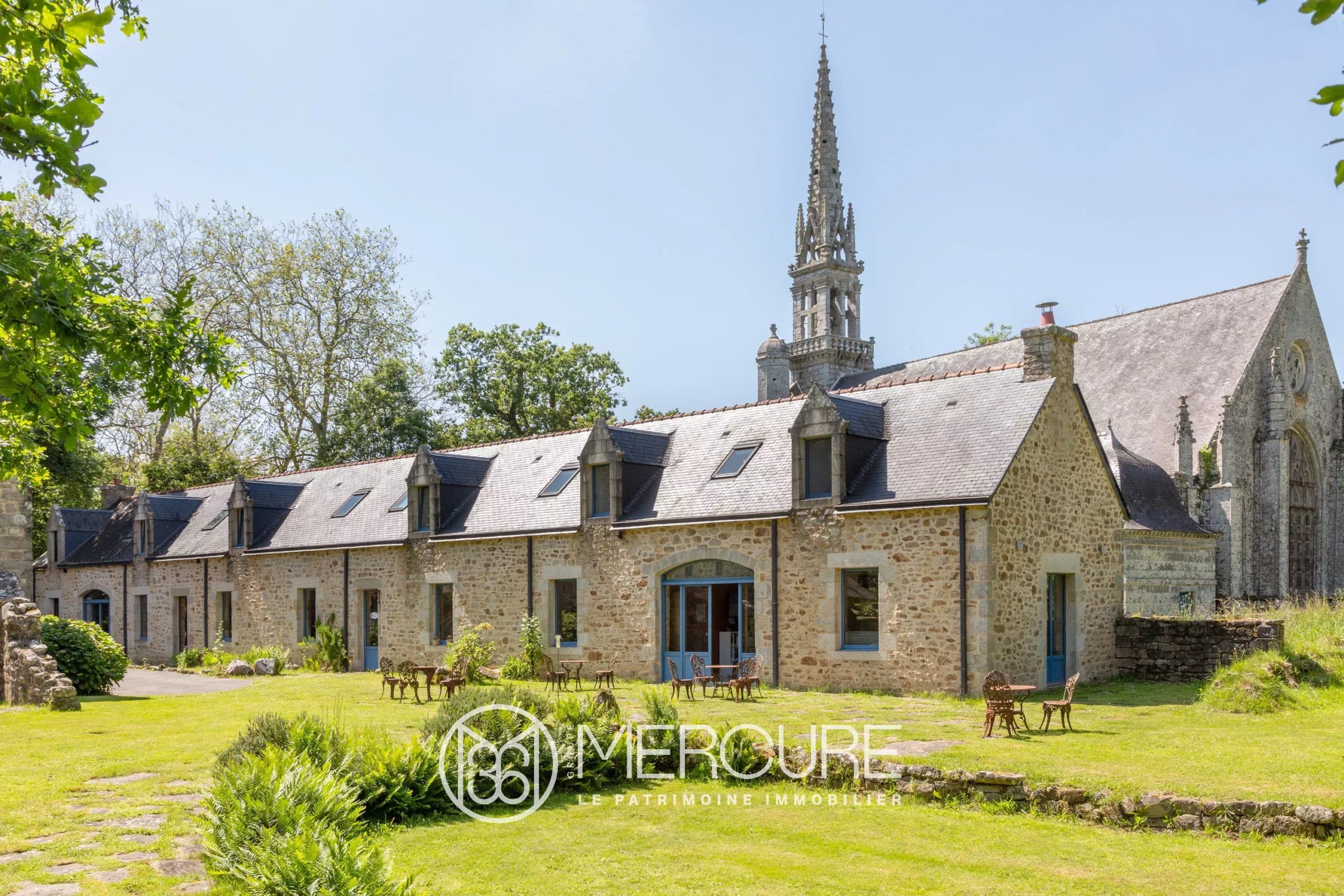 Brittany, near Quimper – lovely semi-detached farmhouse in the countryside - 20755BR2