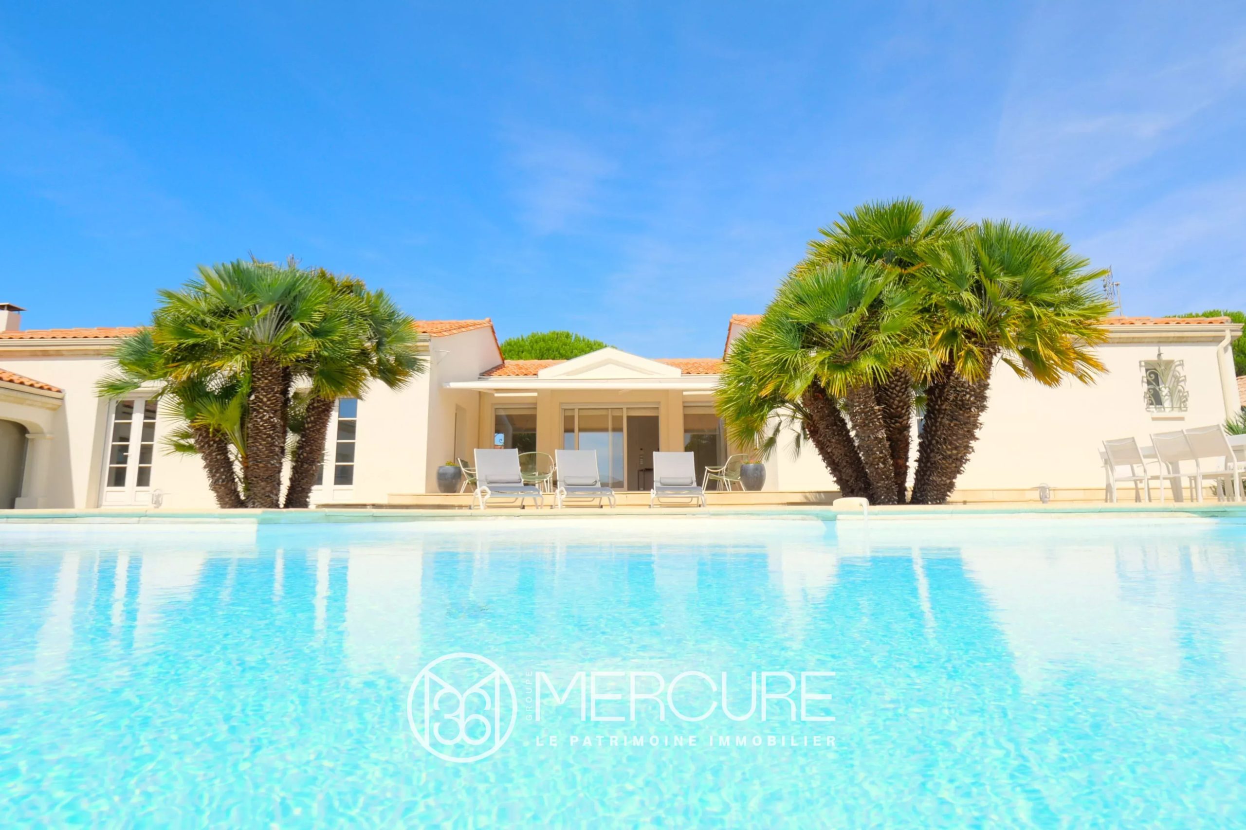 SPACIOUS VILLA WITH SWIMMING POOL - 10263PO