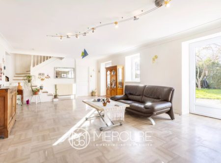 Quimper – Breton farmhouse-style townhouse - 21470BR