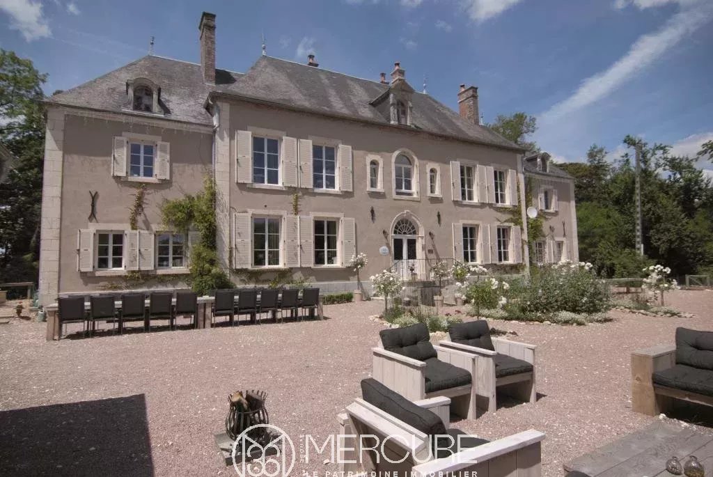 House
Level 2, View Unobstructed, Position south north, General condition Excellent, Kitchen Separate … - 1403MAC