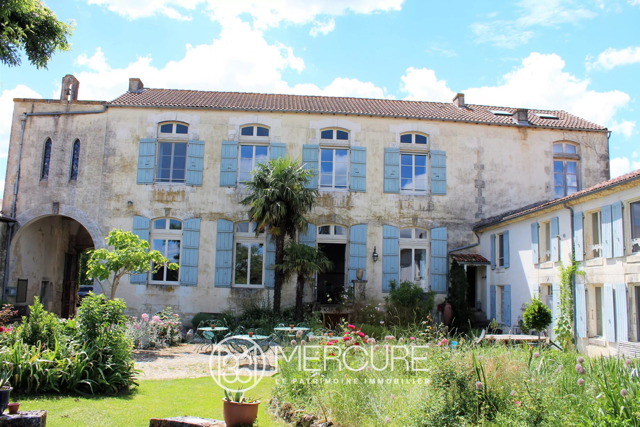 LOGIS ET SES DEPENDANCES - 9958PO