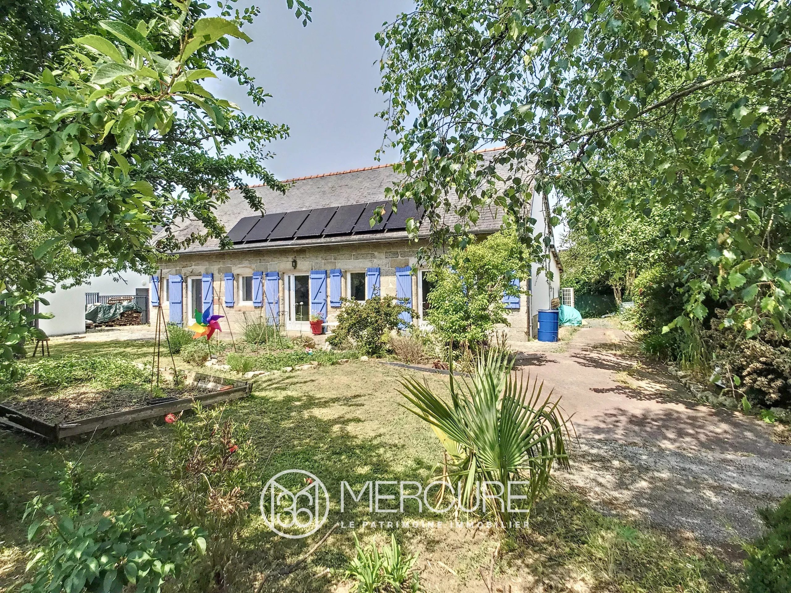 Quimper – Maison de ville style longère bretonne - 21470BR