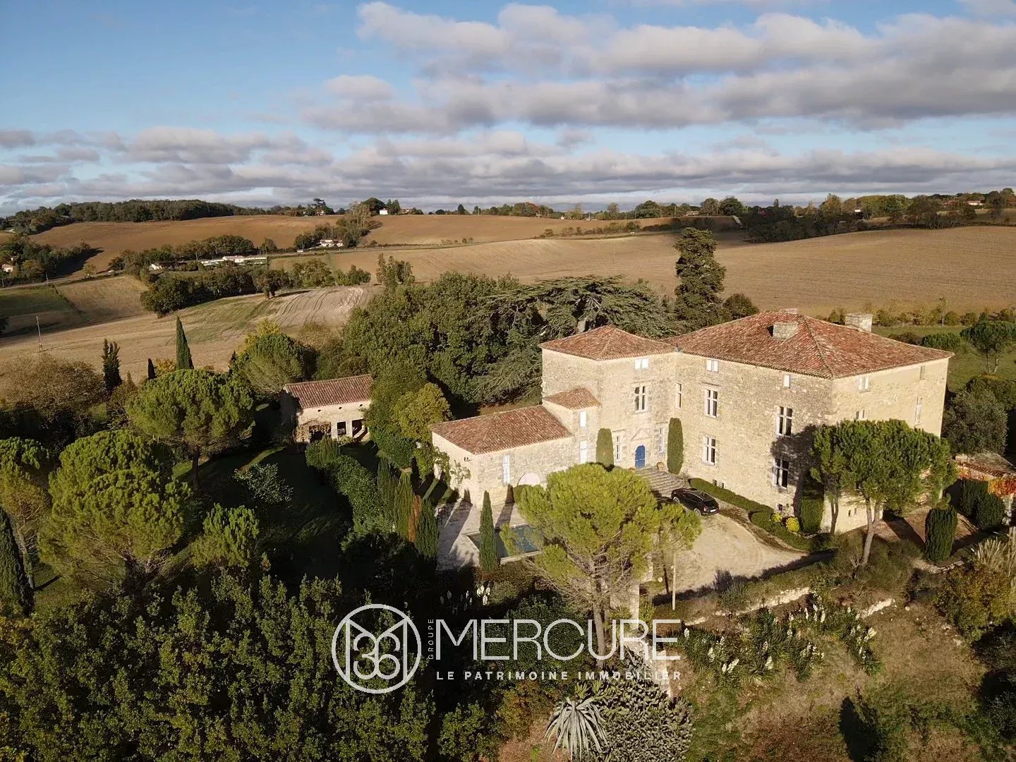 GERS – CONDOM – CHATEAU XVIIe ISMH – CHAPELLE – ORANGERIE – PISCINE - 9284TS