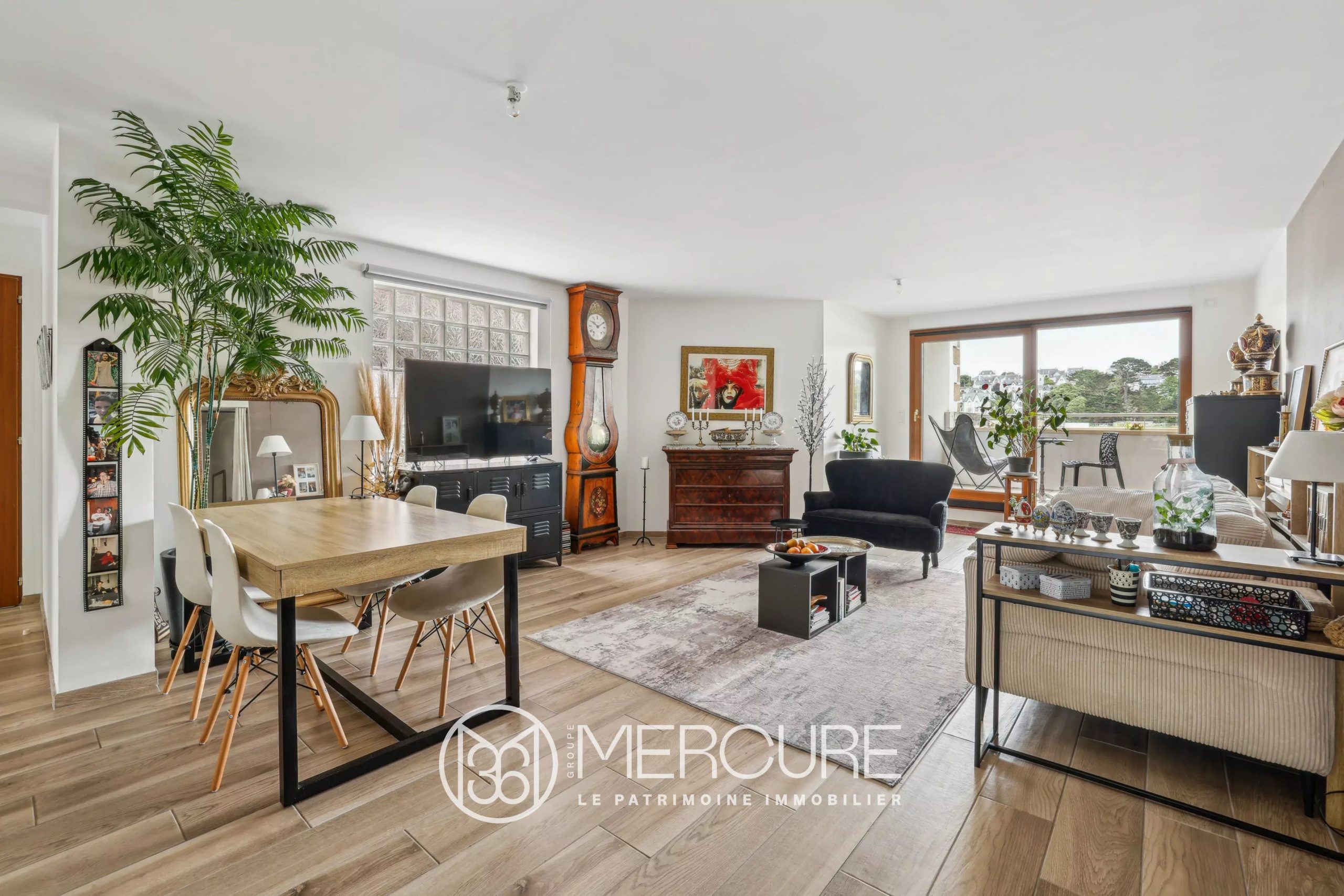 AUDIERNE – EXCEPTIONAL APARTMENT WITH PANORAMIC HARBOUR VIEW - 21245BR