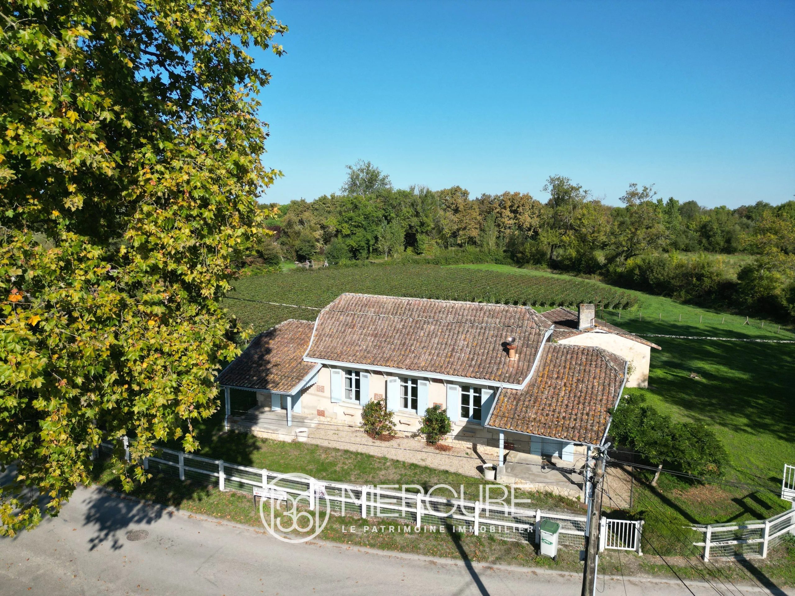 MAISON SECTEUR MARGAUX - 901070bx