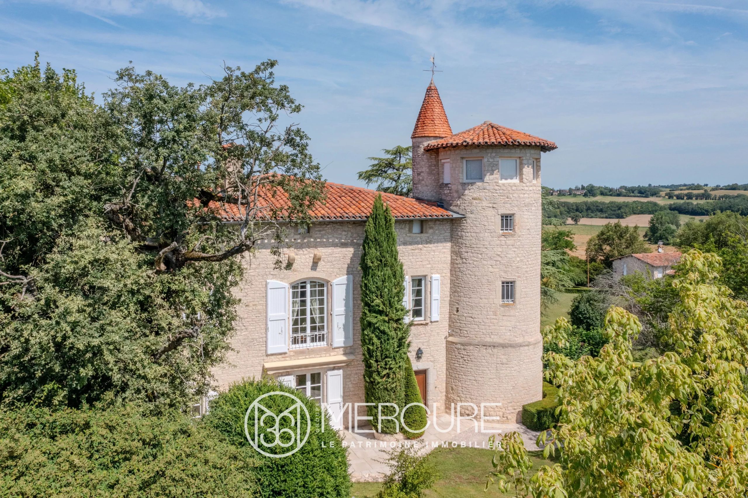 SUPERBE PROPRIETE XVIEME – PIGEONNIER – PISCINE - 9093TS