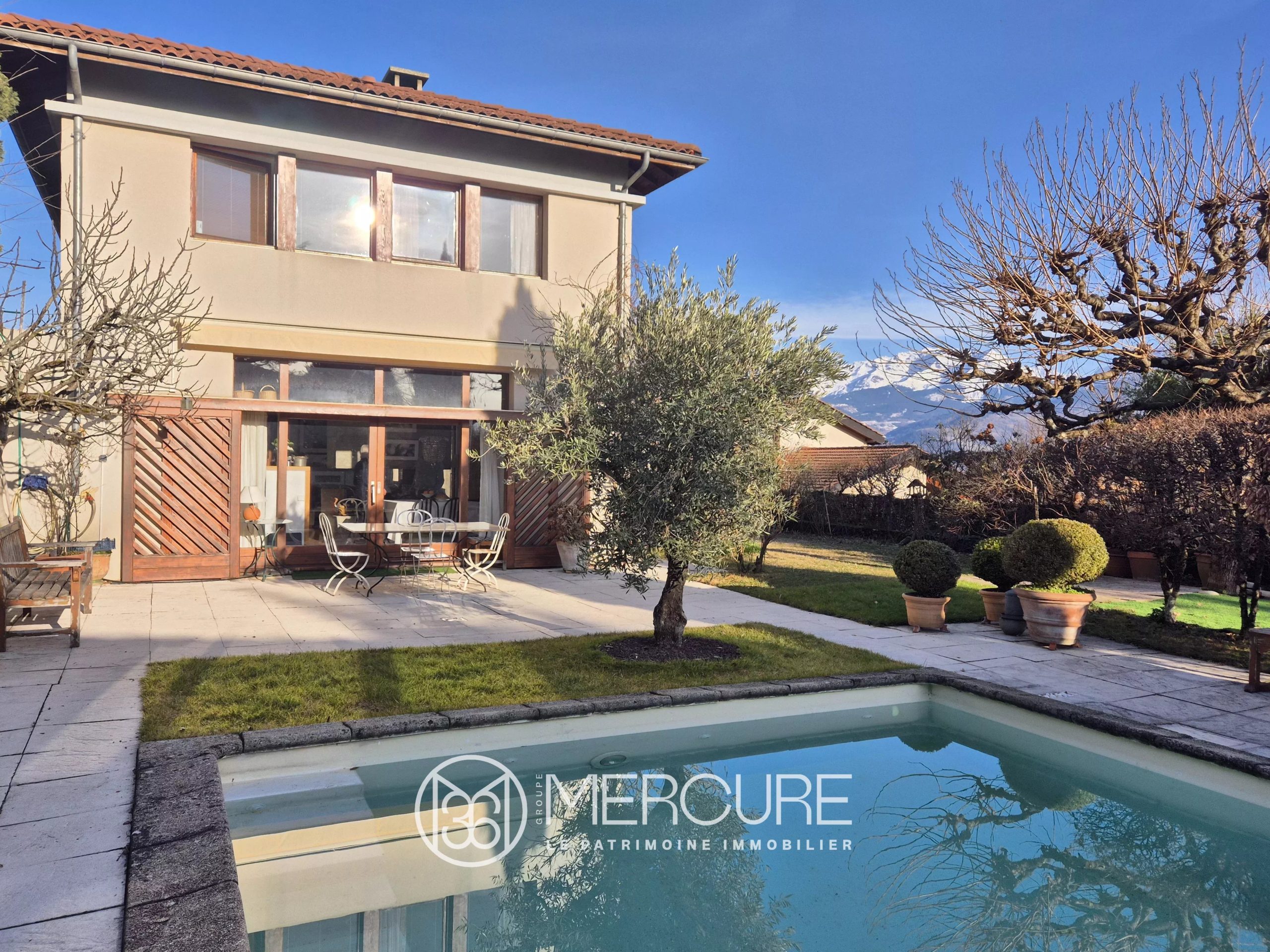 ISERE – SAINT-ISMIER  FACE A BELLEDONNE - 4837LY