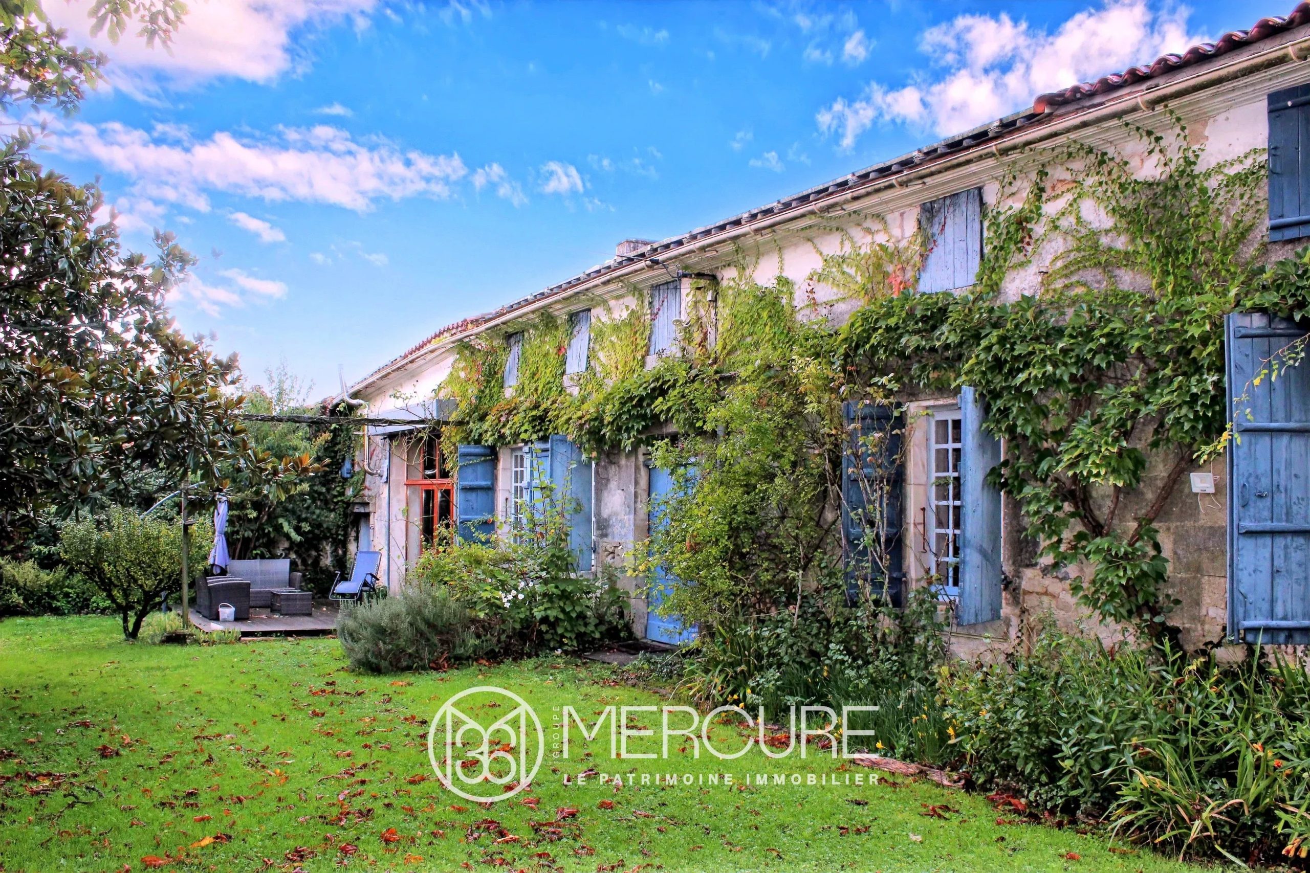 AUTHENTIQUE FERME DU XVIIIème siècle - 10015PO