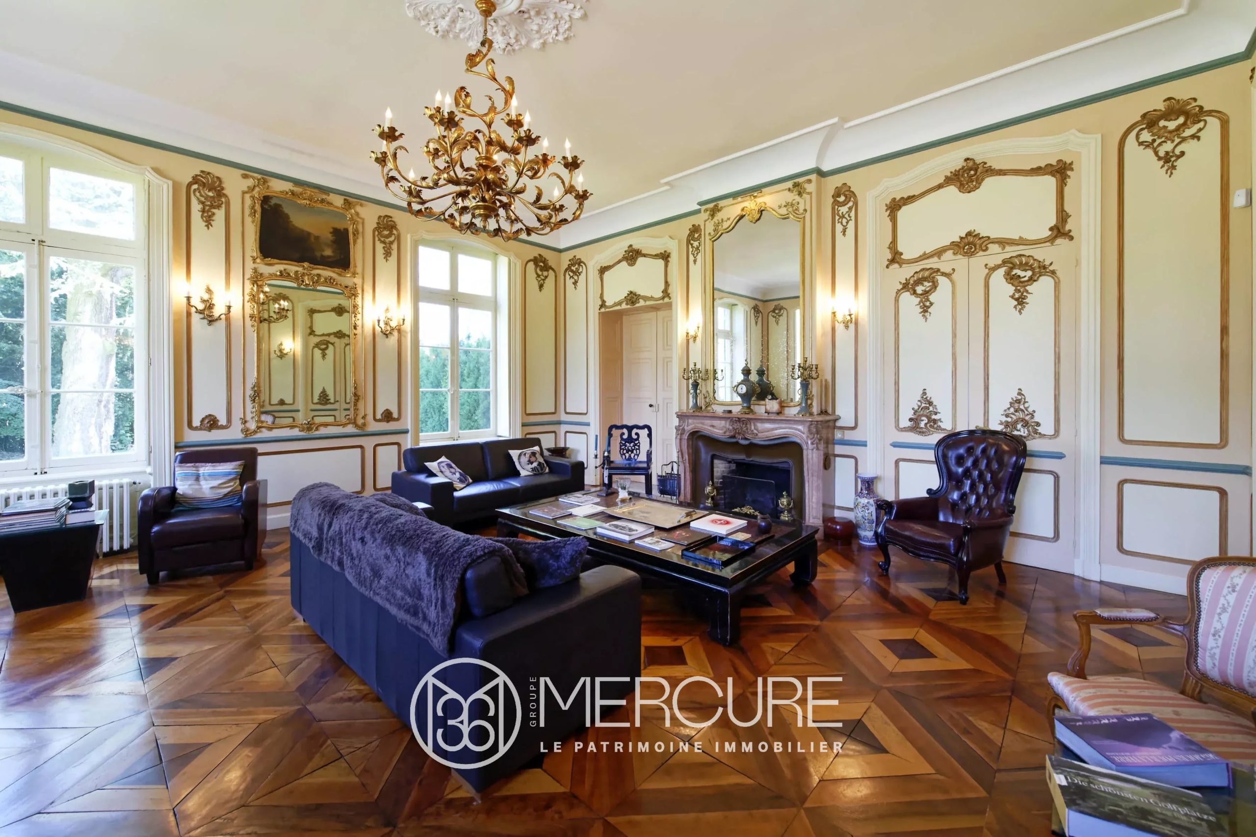 BELLE PROPRIETE DU XIXe SIECLE DE STYLE TOSCAN AU COEUR D&rsquo;UN PARC CLOS ET ARBORE D&rsquo;ENVIRON 2,8 HECTARES. - 21346VA