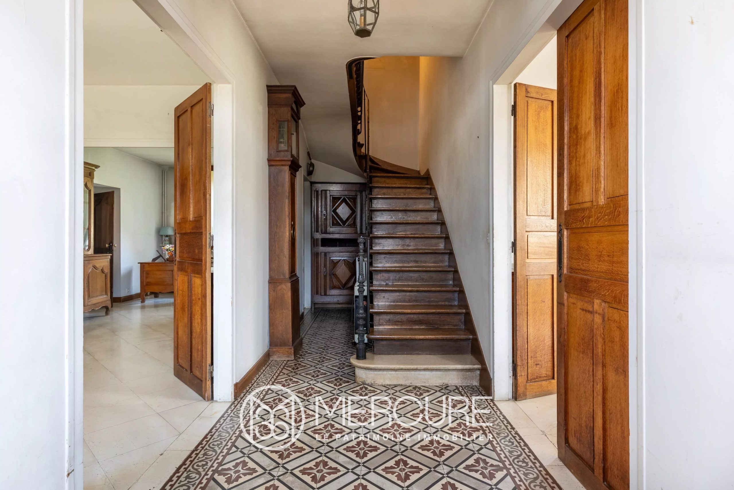 Brie-Comte-Robert, Propriété de caractère avec grange - 21174IF2