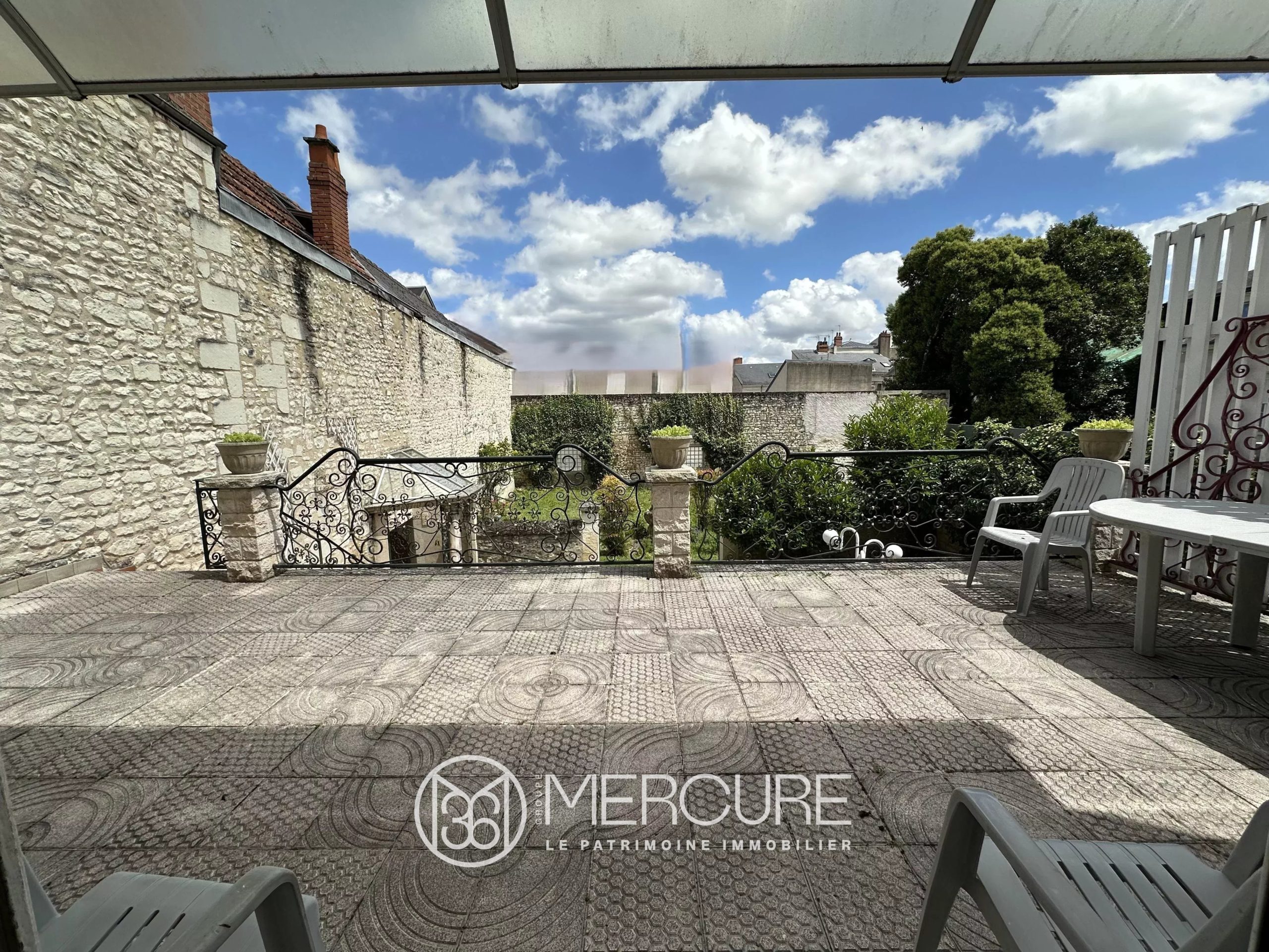 IMMEUBLE 315 M² – EMPLACEMENT N°1 - 9959PO