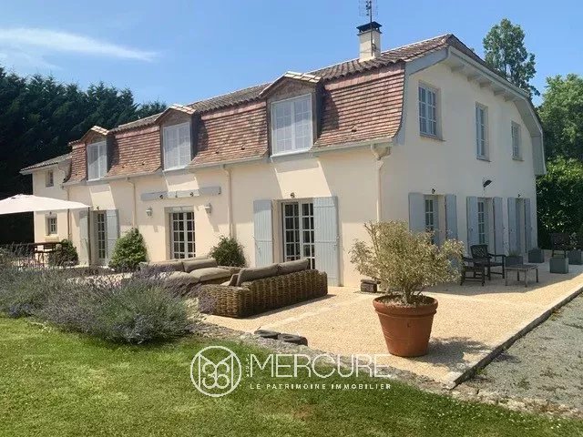 BETWEEN DURAS AND SAINTE-FOY-LA-GRANDE – HOUSE WITH SWIMMING POOL AND OUTBUILDING - 901072bx