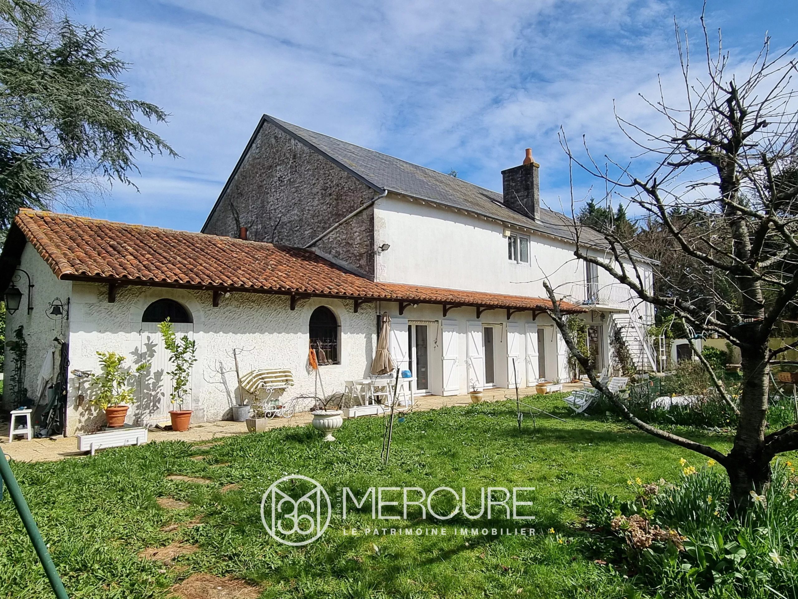 Maison de ville avec appartement - 23269