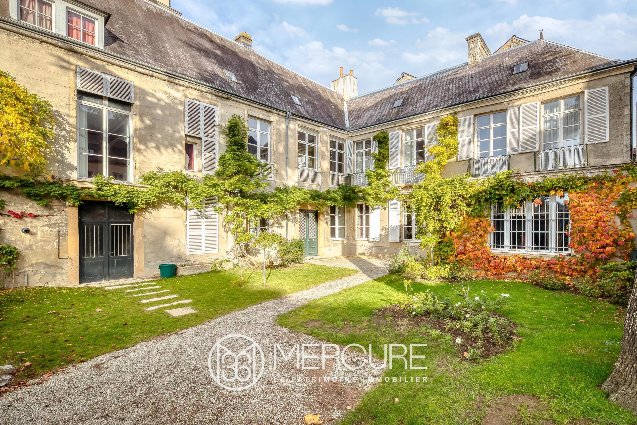 ELEGANTE MAISON DE MAITRE – ALENCON - 21447NO