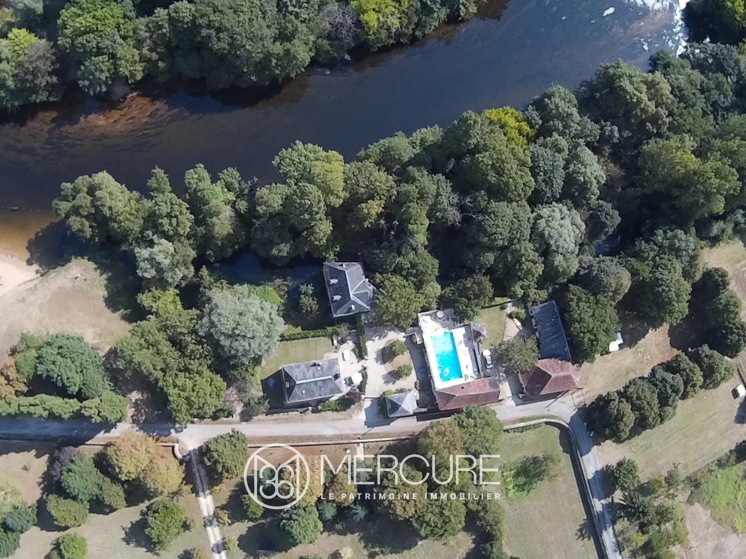 ANCIEN MOULIN ET LIEU DE VILLEGIATURE - 10289PO