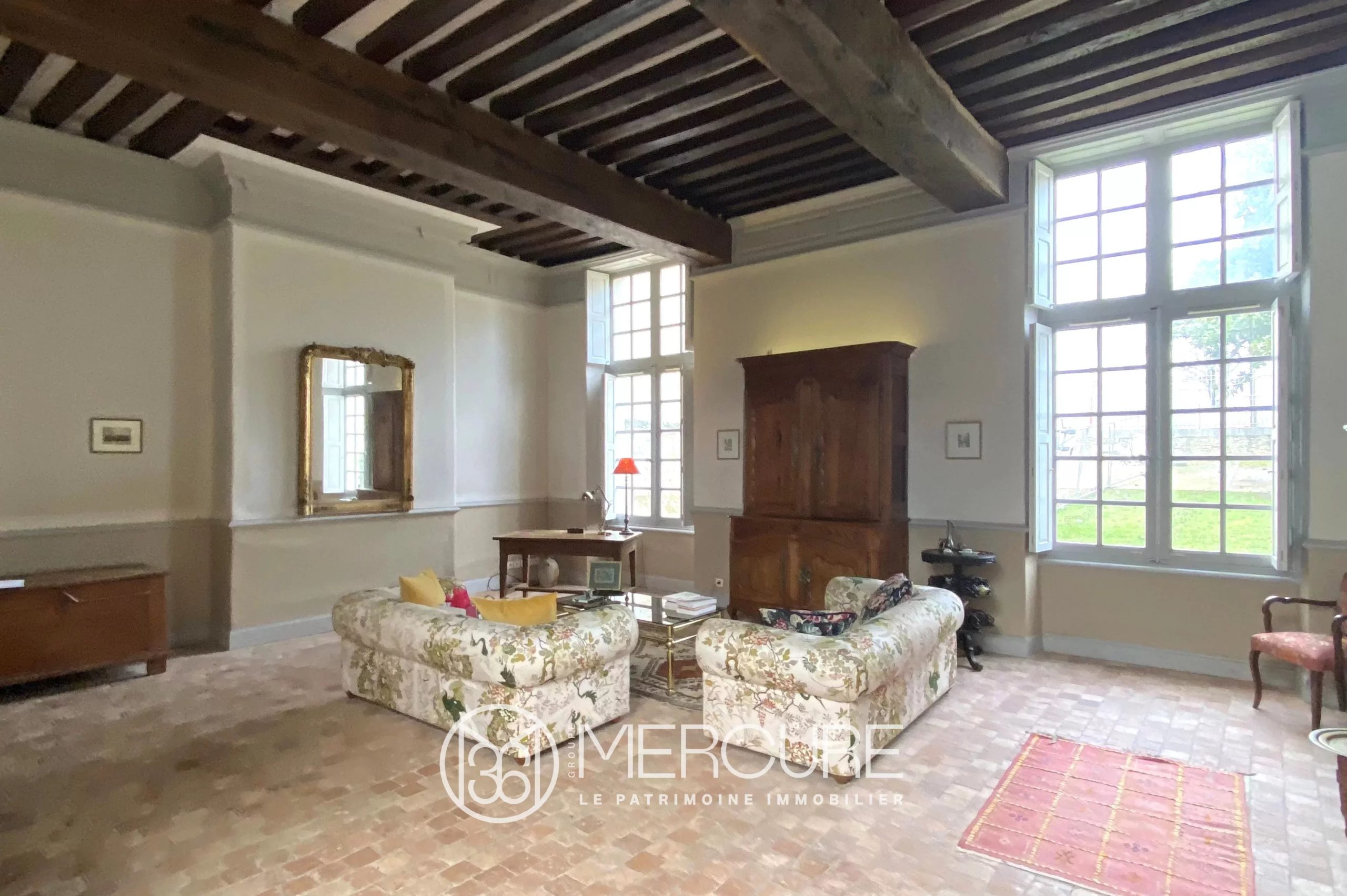 APPARTEMENT DANS HÔTEL PARTICULIER SUR LES BORDS DE LOIRE - 2151PL