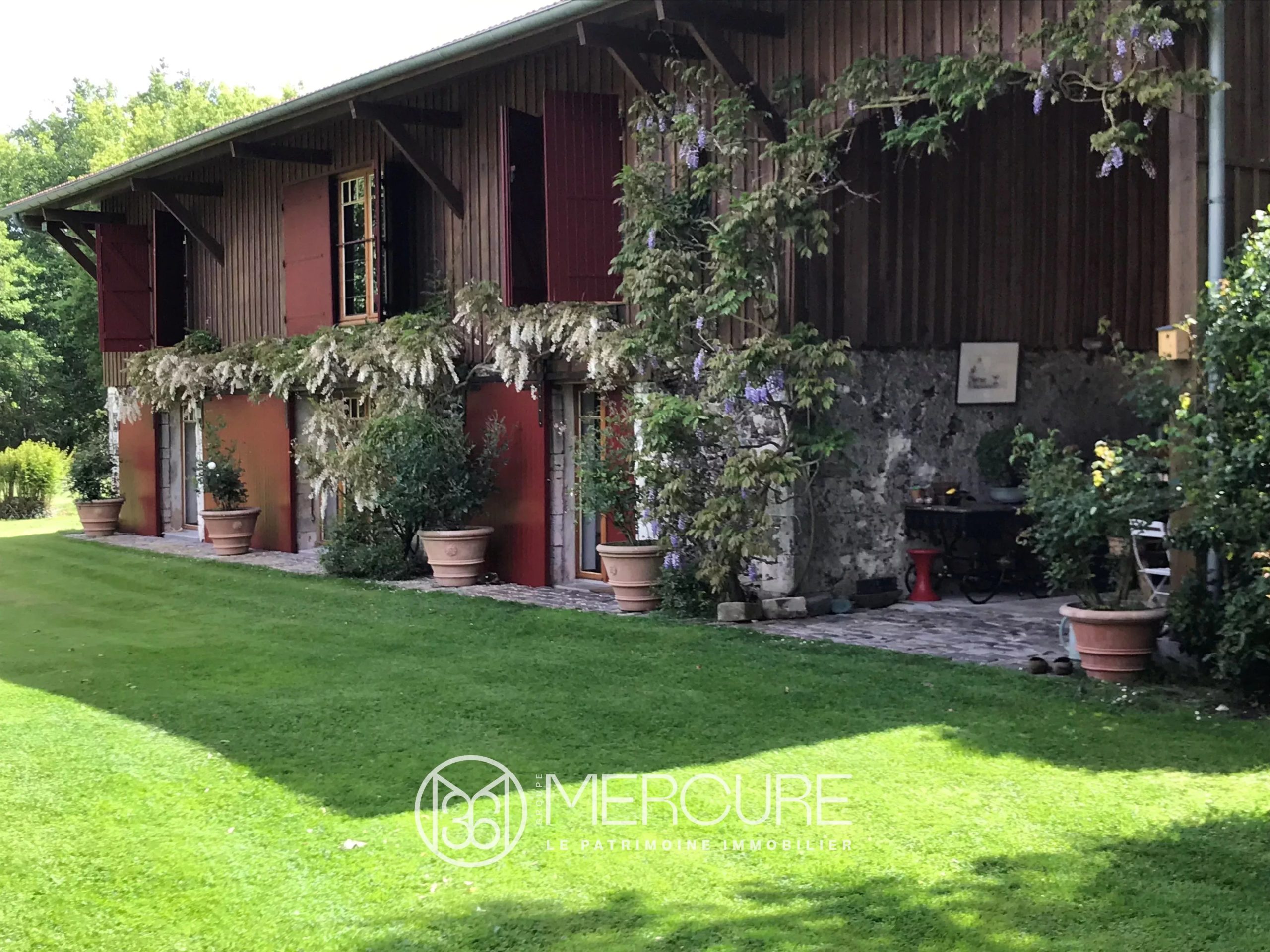 BASSIN D&rsquo;ARCACHON  – EXCEPTIONNELLE MAISON FORESTIERE - 901075bx