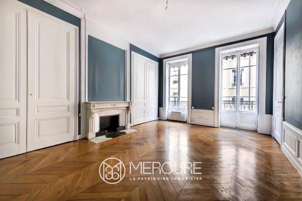 Lyon 6ᵉ – Rue Vendôme – Charme et cachet de l’ancien - 4990LY