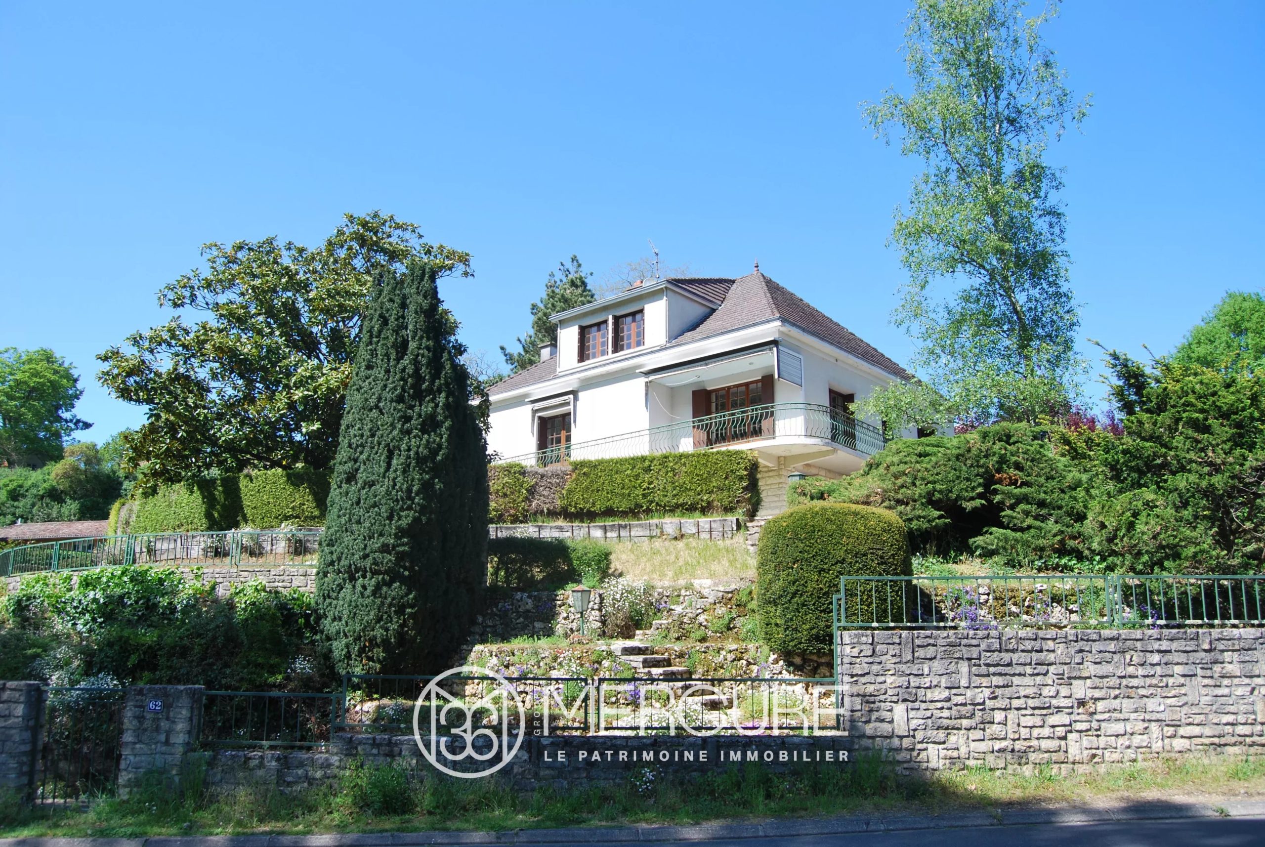 PAVILLON D&rsquo;ARCHITECTE DANS QUARTIER RESIDENTIEL - 10173MO