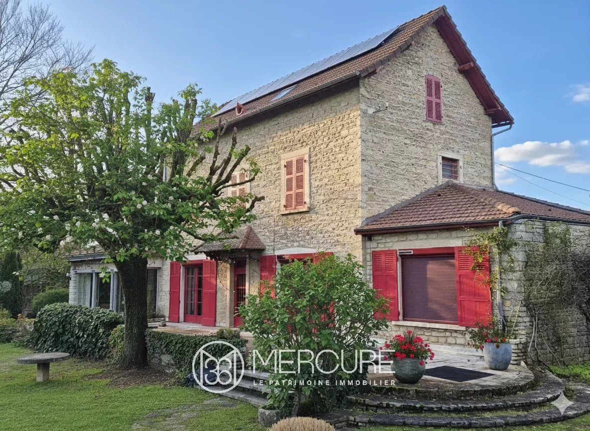 ISERE – MONTALIEU – BELLE DEMEURE 317 m² - 5035LY