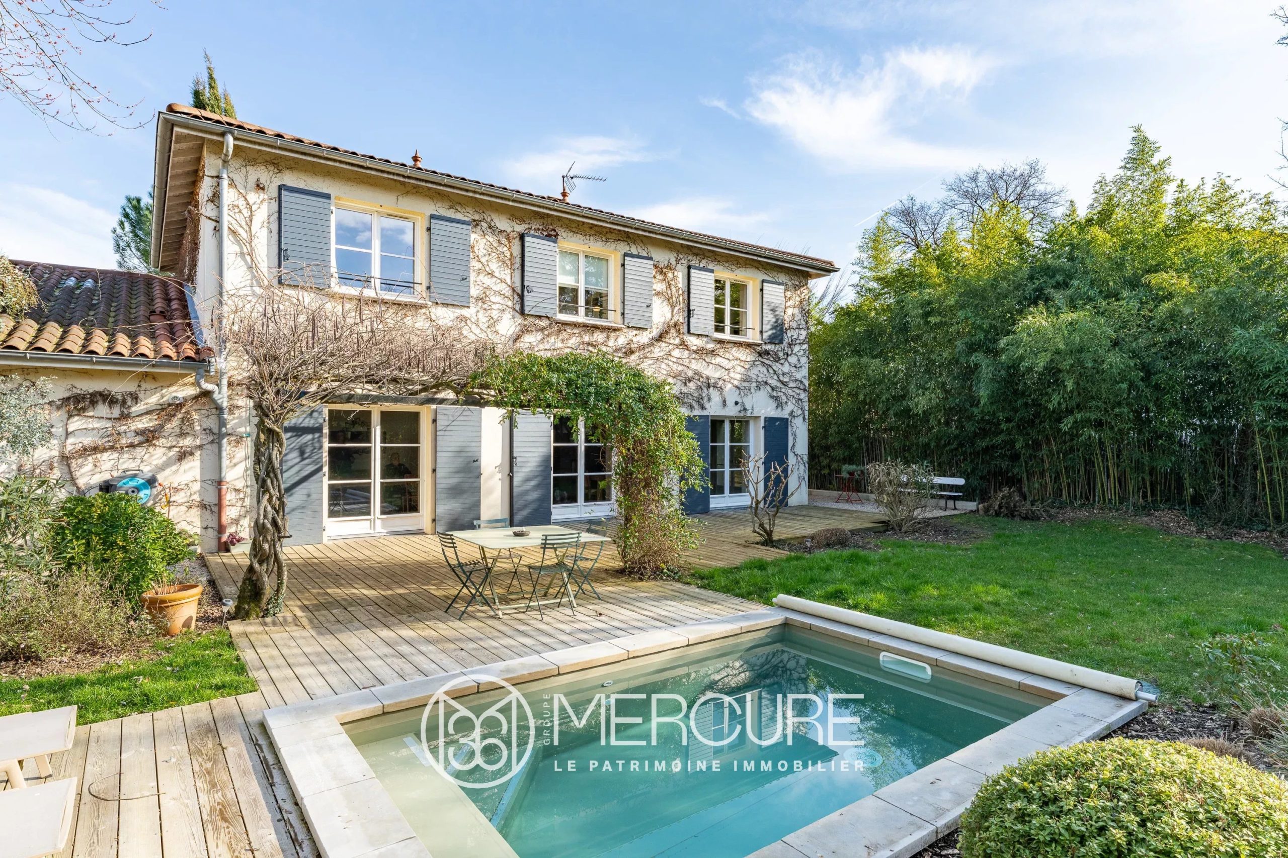 Maison charmante avec Piscine à Tassin-la-Demi-Lune - 5039LY