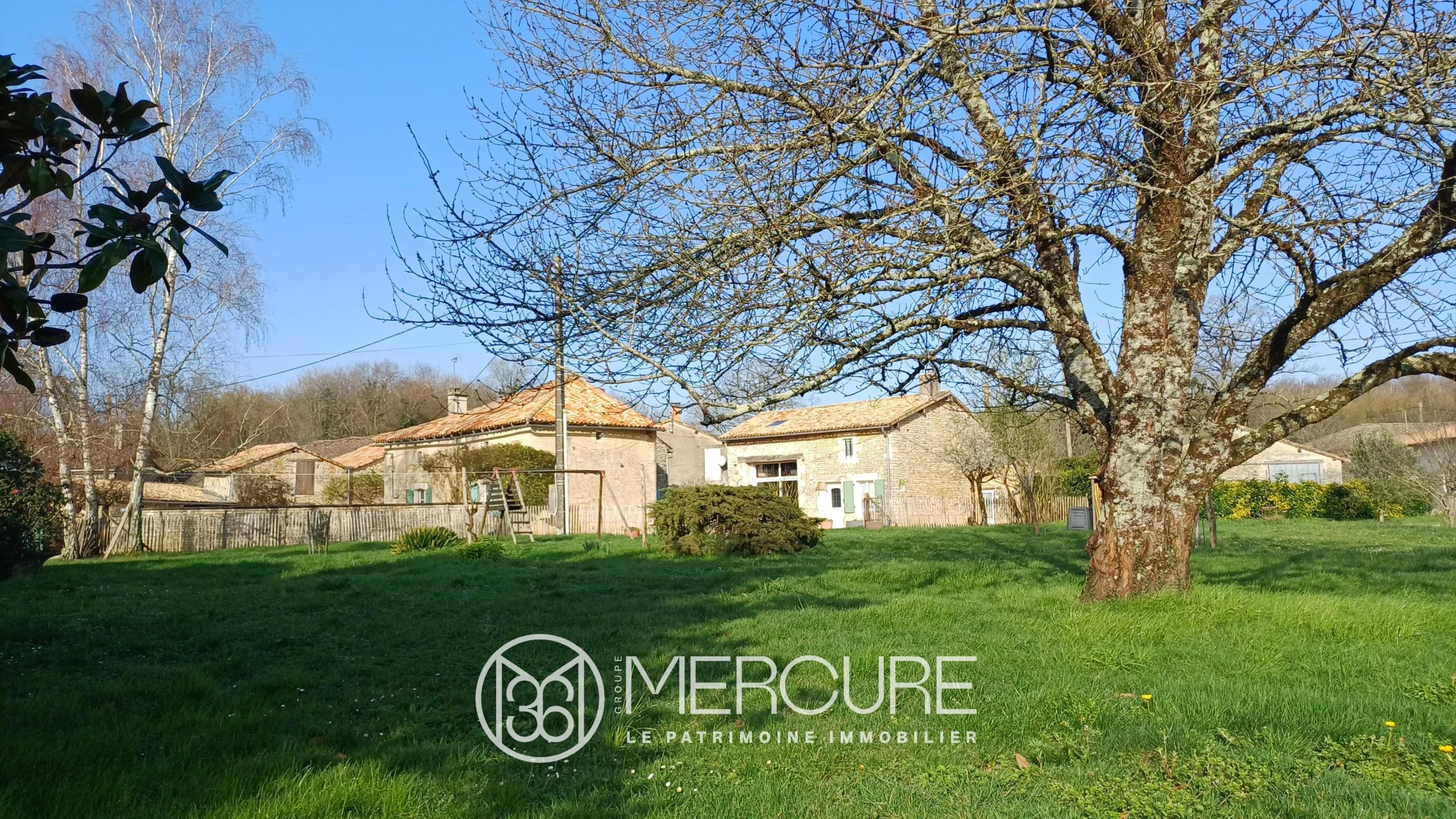 Ensemble maison + gîte - 23405