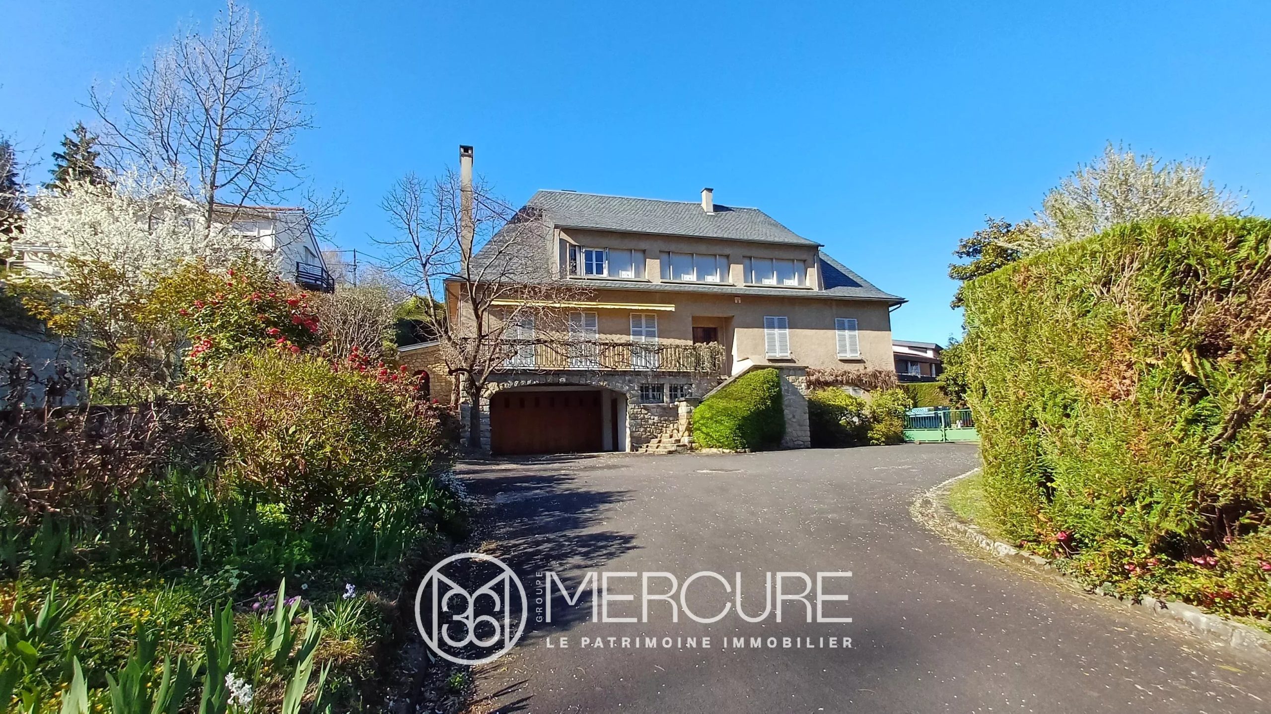 Maison proche du centre de Chamalières - 21586AU