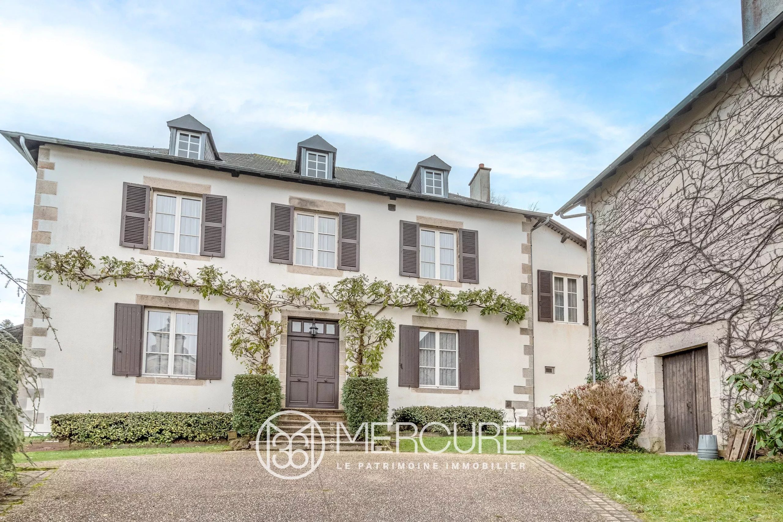 Maison de Ville - PE21001LI