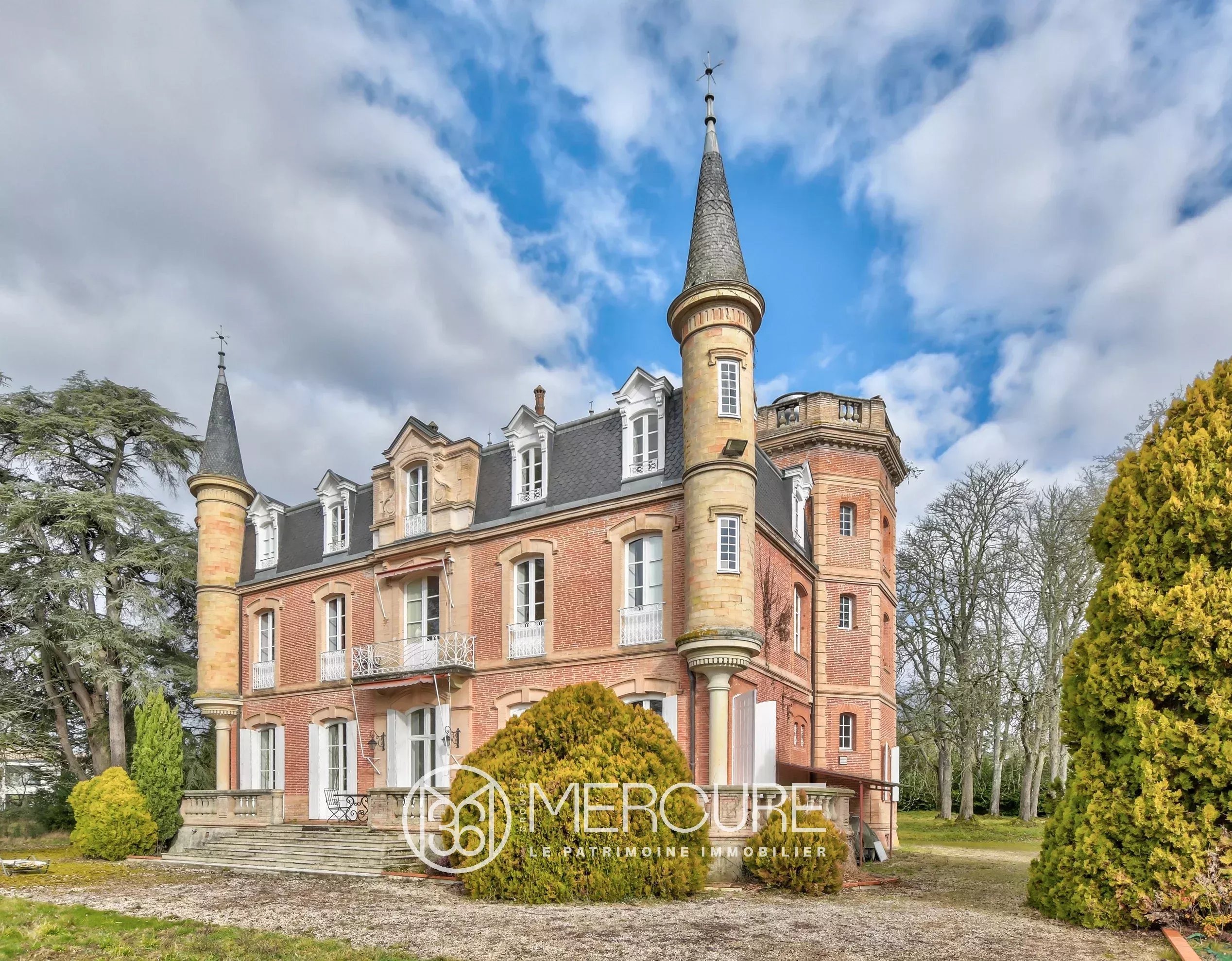 RARE  CHATEAU NAPOLEON III – 15 MINUTES  DE TOULOUSE - 9099TS