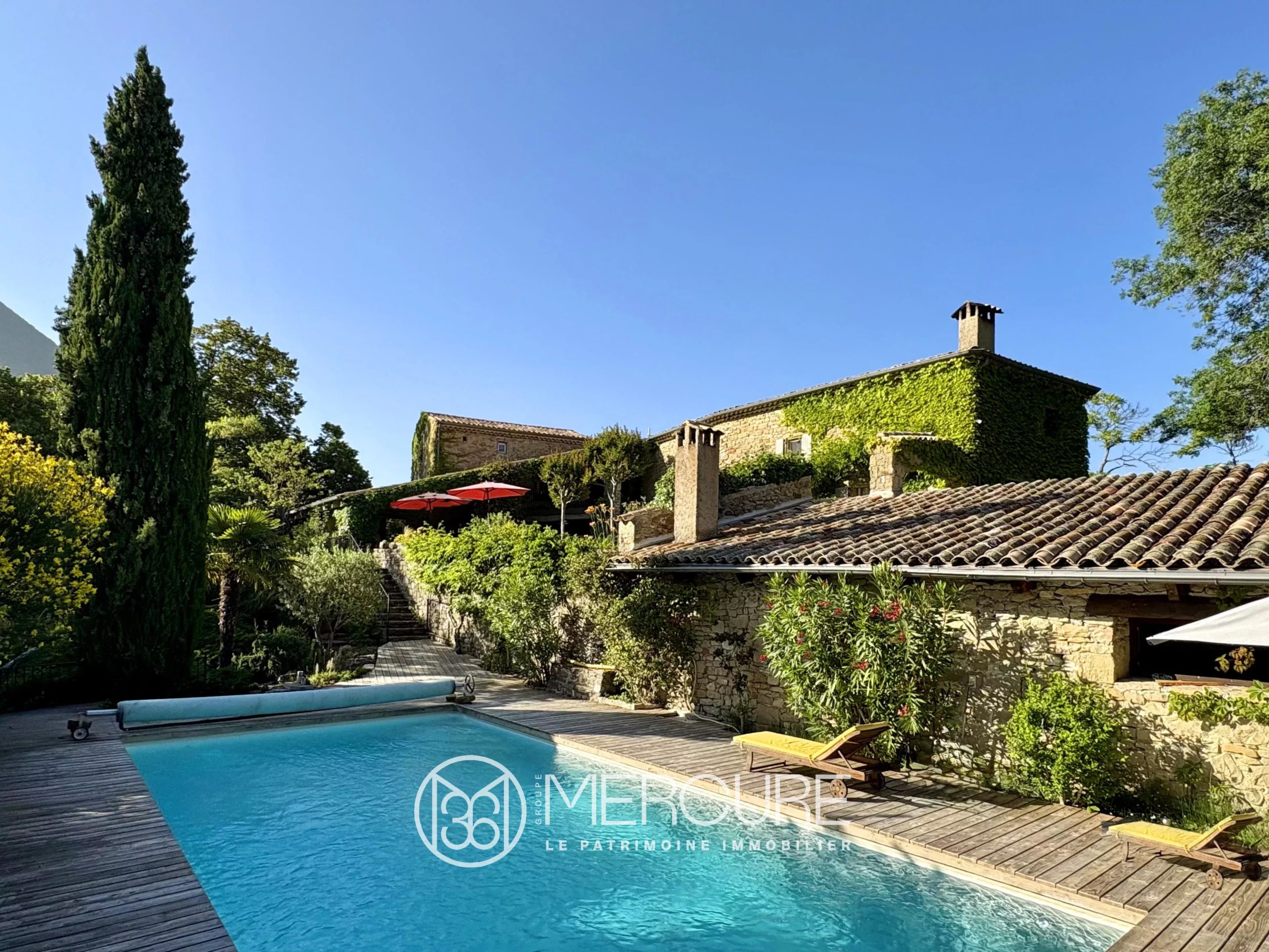 Splendid mas in Drôme provençale - 5052LY