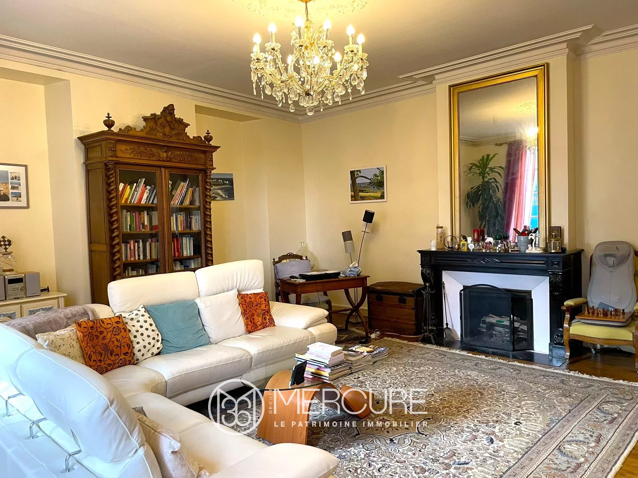 MAISON BOURGEOISE DE VILLE - 10303PO