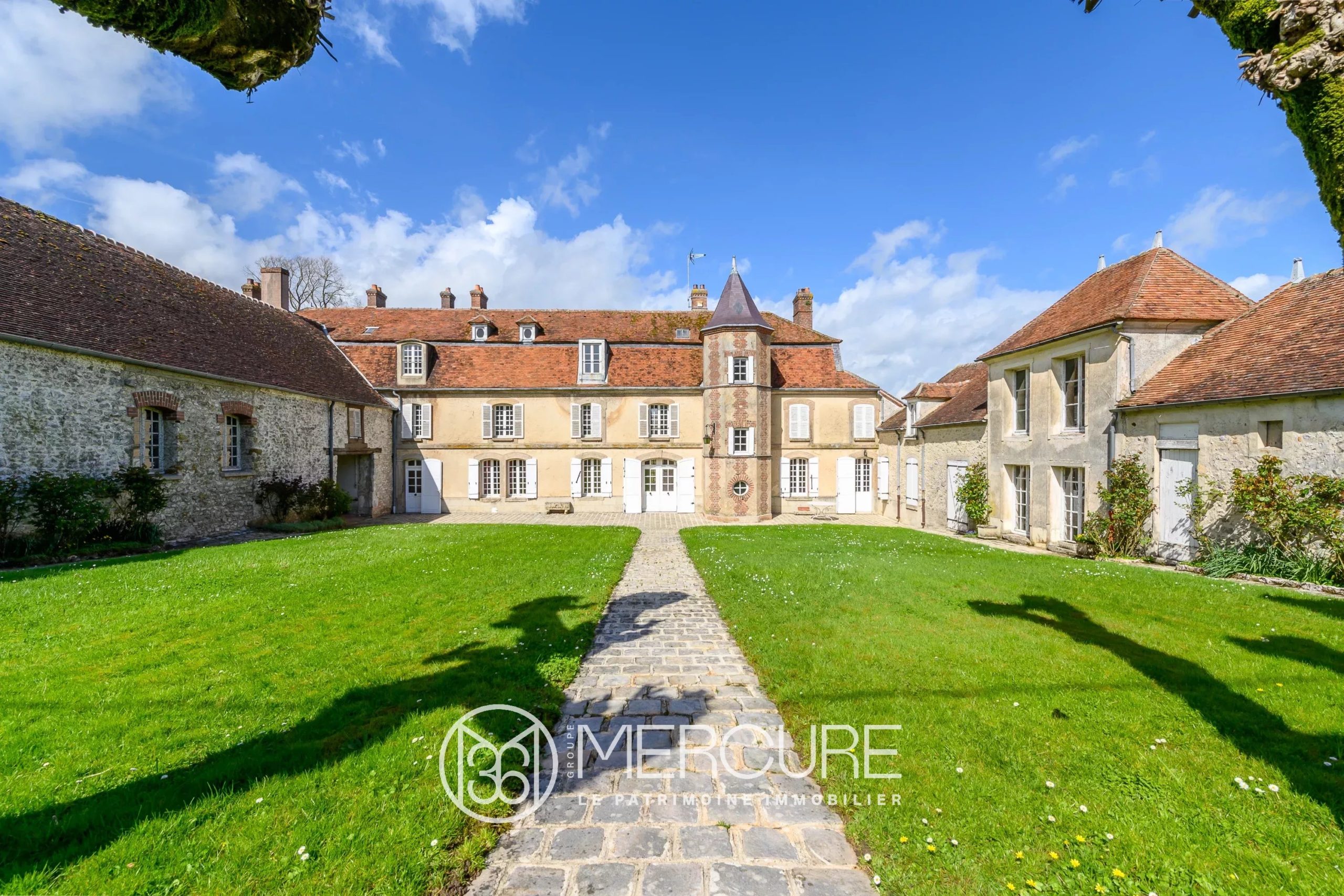 MANOIR DE CHARME - 20715IF