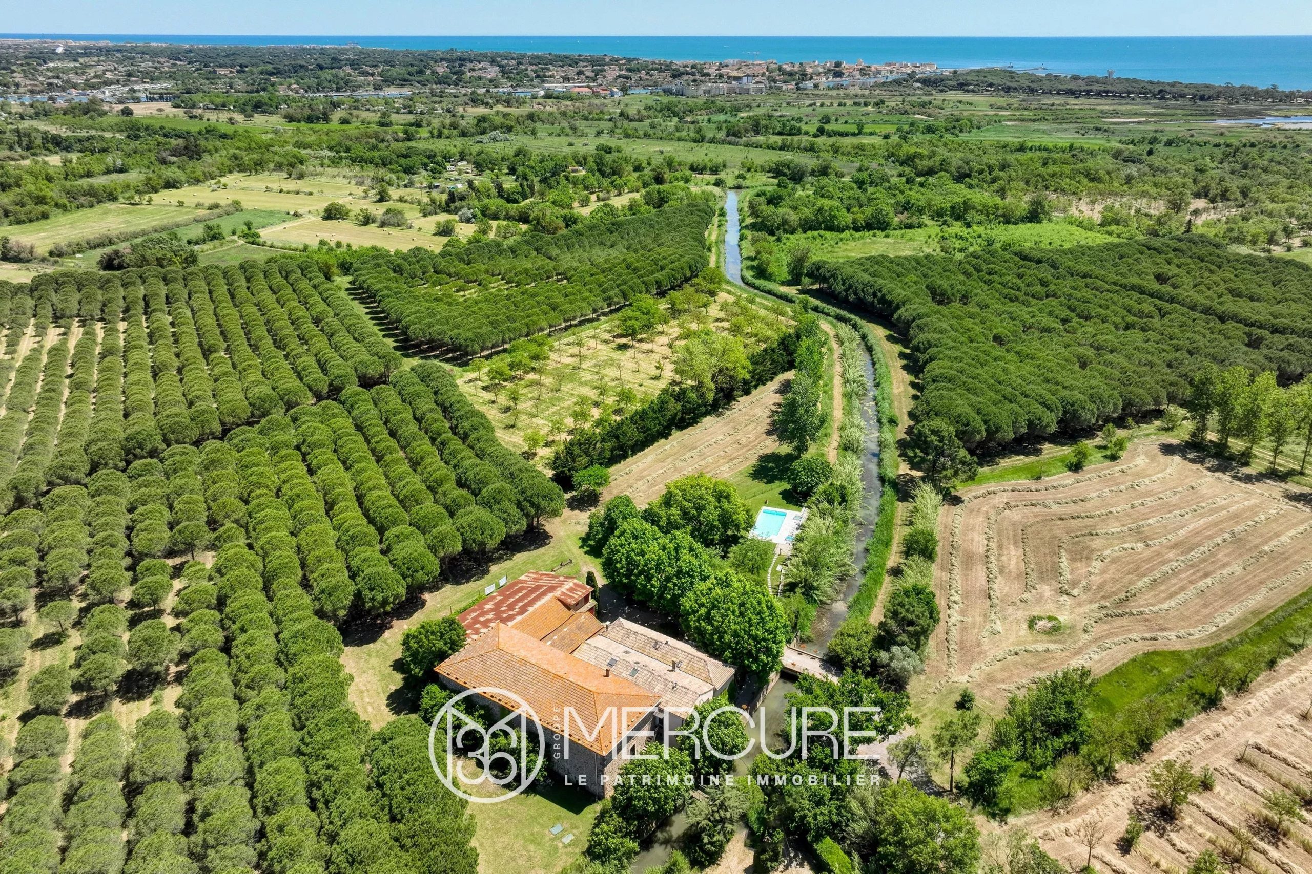 HERAULT   AGDE / EXCEPTIONNEL PROCHE MER ET PLAGE ANCIEN DOMAINE VITICOLE DE CARACTERE SUR 7,5 HECTARES - 21506LR