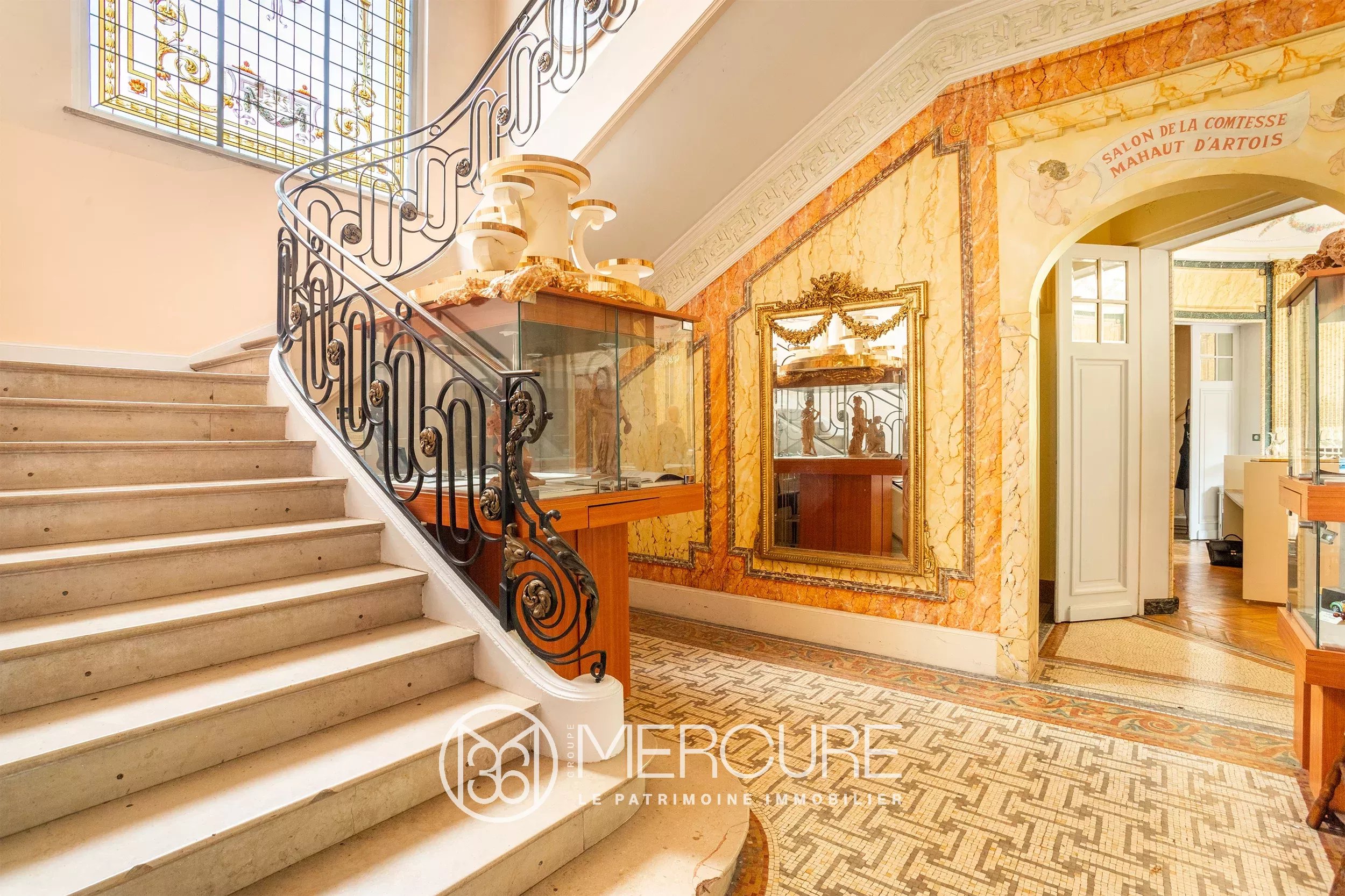 Béthune – Magnifique Hôtel Particulier en centre ville - 20876NC