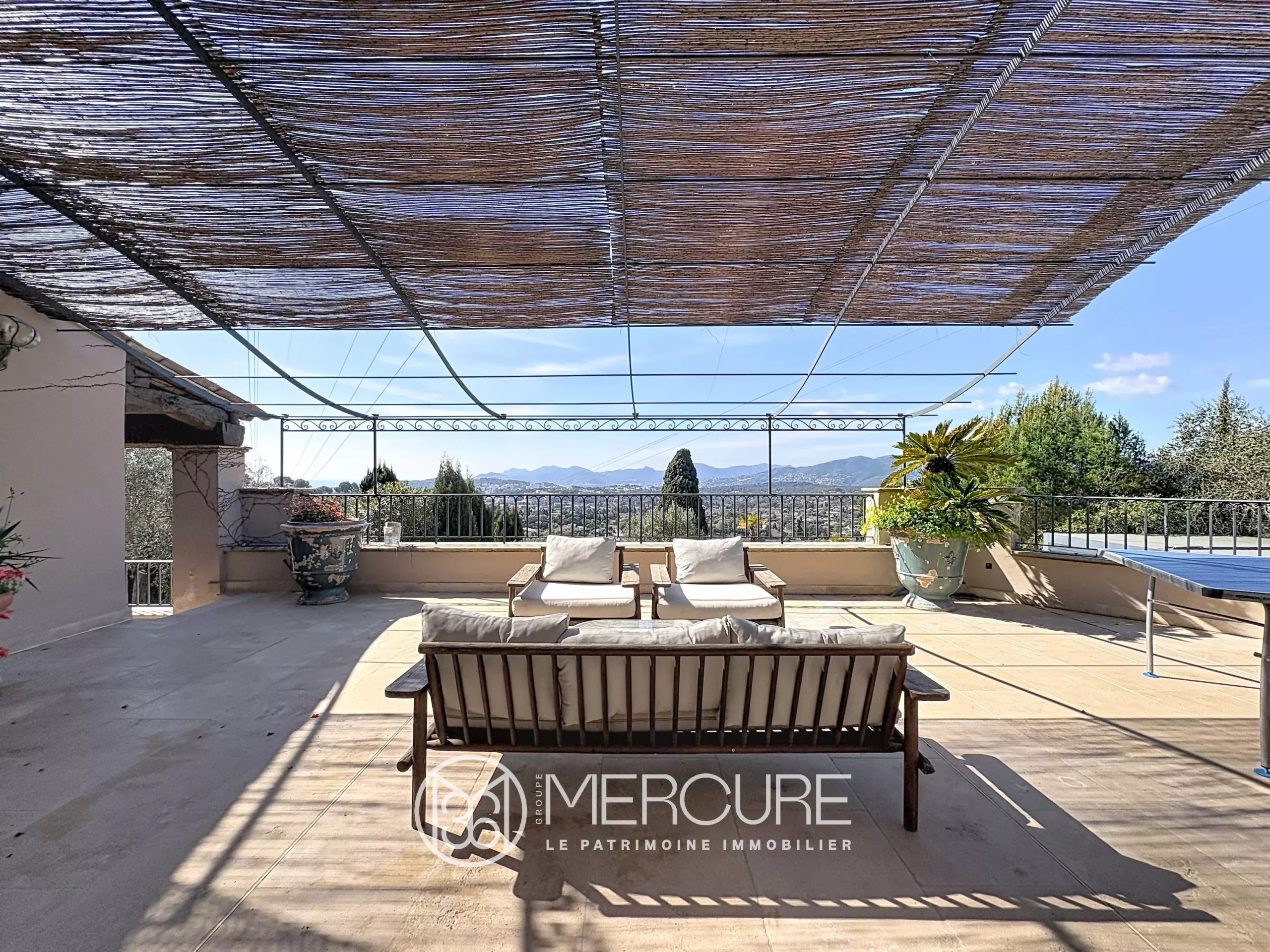 Mougins – Propriété rénovée avec vue panoramique - 21591CA