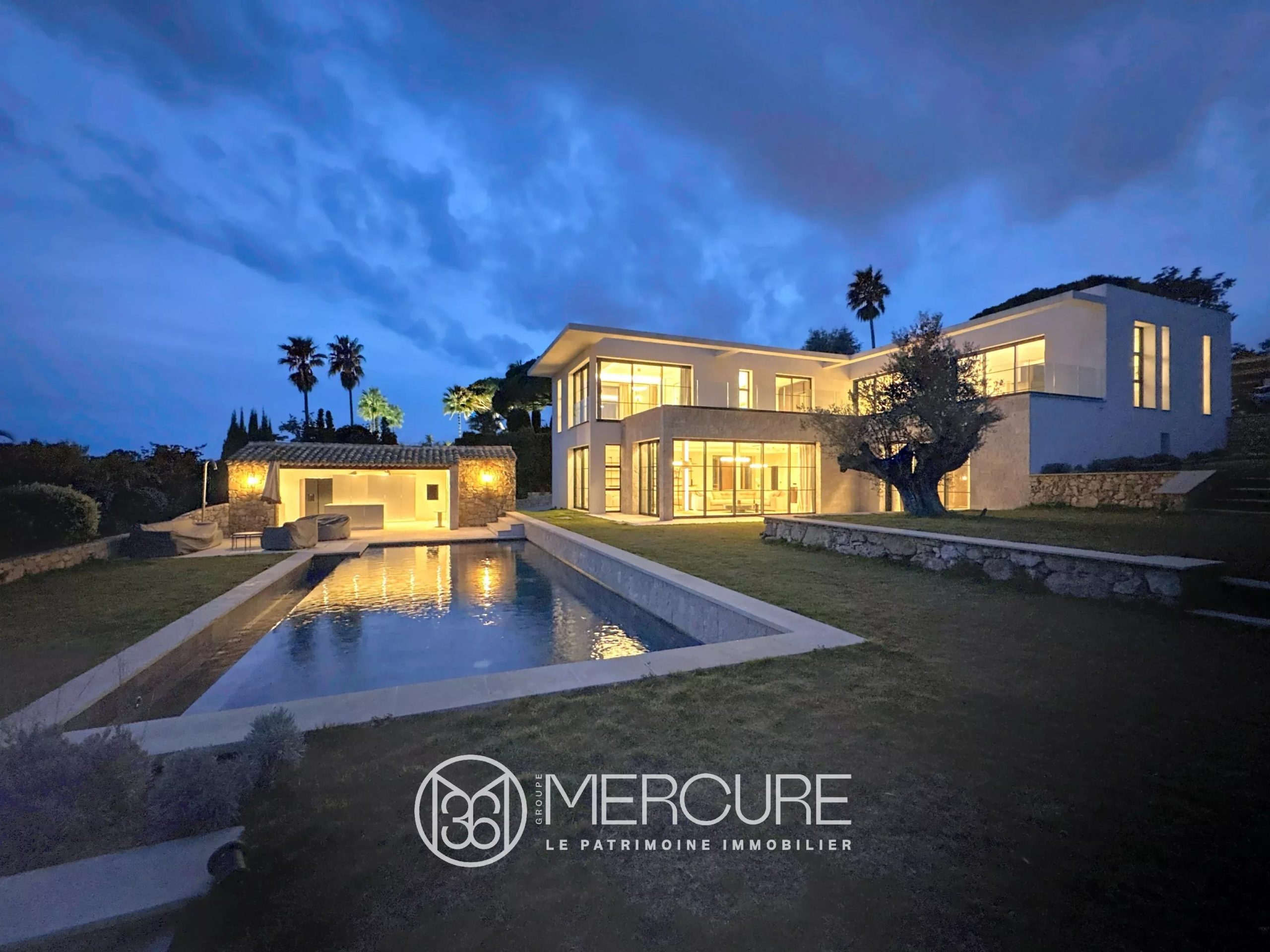 Cannes – Vue mer panoramique exceptionnelle ! - 21527CA