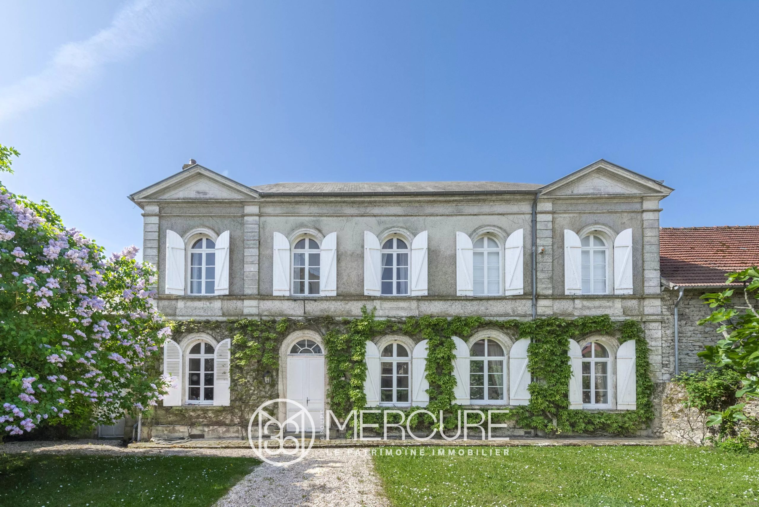 Oise – Vexin, charming house with enclosed garden - 80628PI