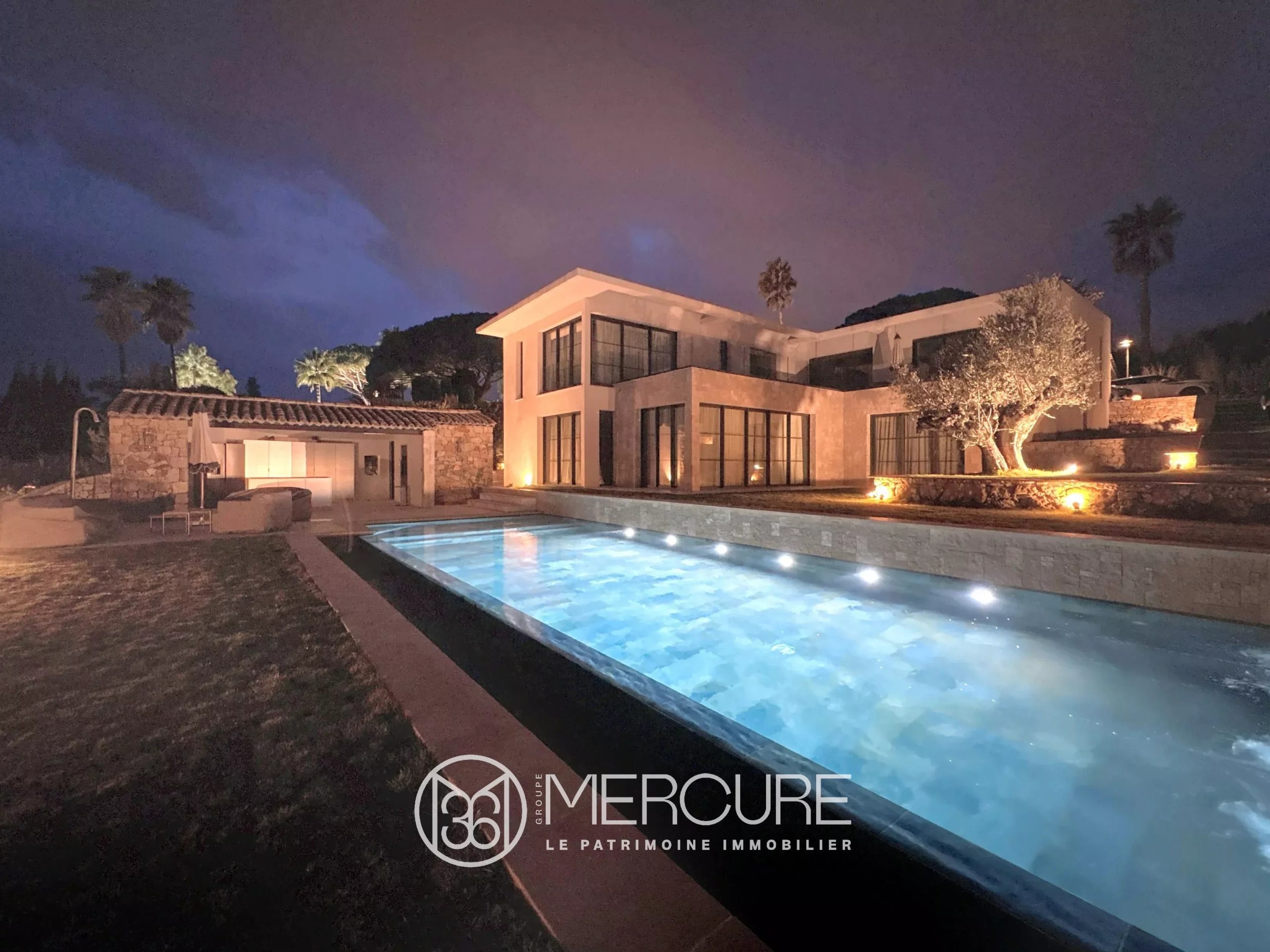 Cannes – Vue mer panoramique exceptionnelle ! - 21527CA