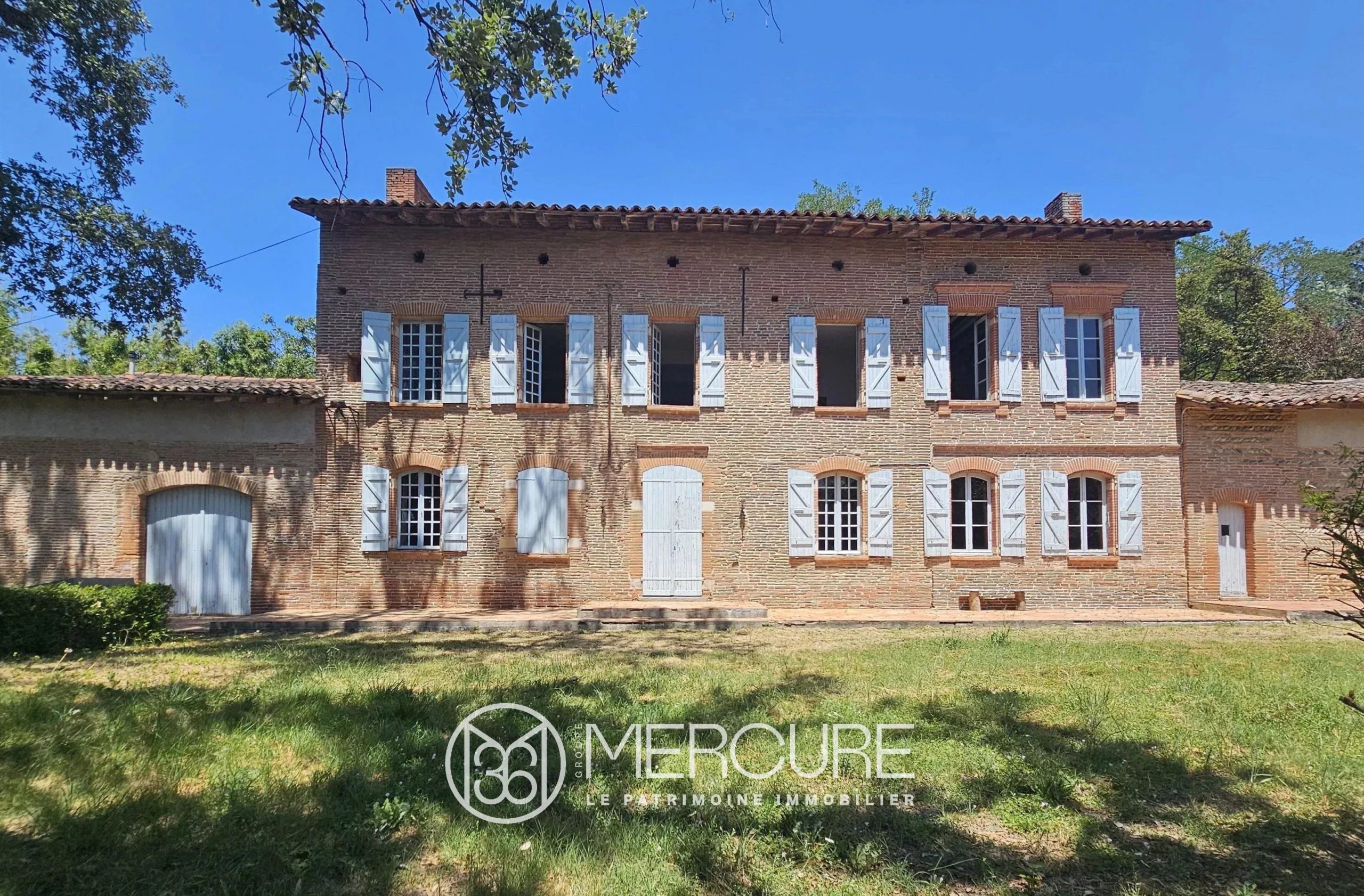 At the Gates of Toulouse – A Charming Historic Estate in the Heart of the Rolling Hills - 9370TS