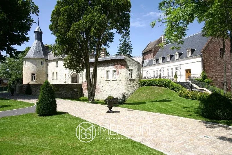 North of France – Chateau with an important housing capacity - 62277NC