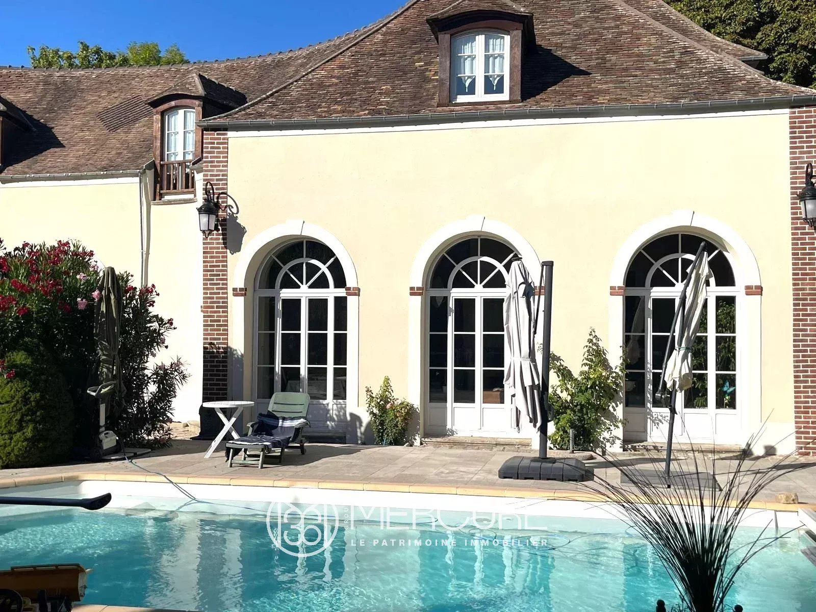 FOR SALE – ESSONNE, 22km PARIS SUD – CHARACTER HOUSE - 678VPA