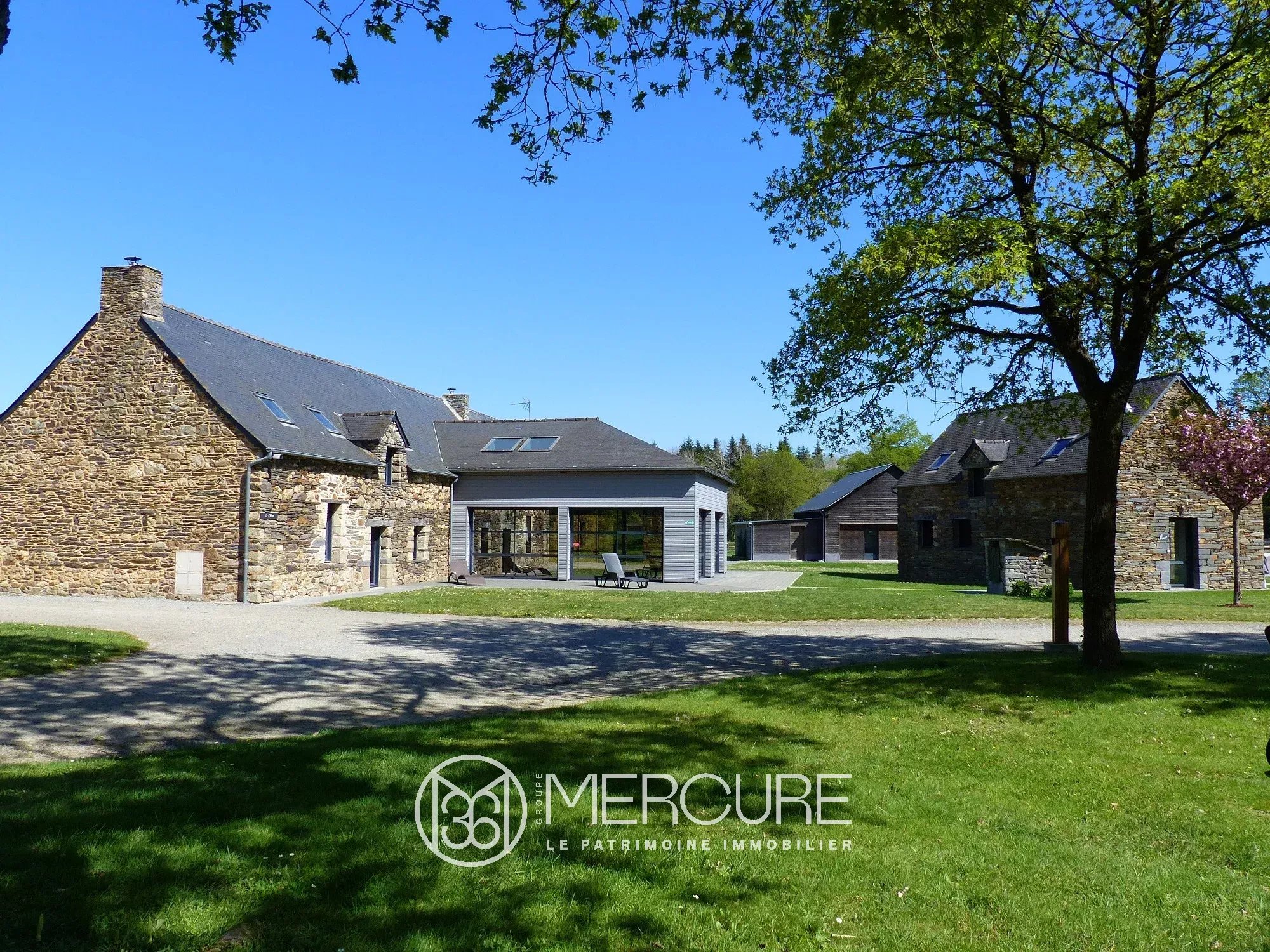 Ensemble de gîtes de charme en Bretagne Sud proche de la Gacilly - 21605BR