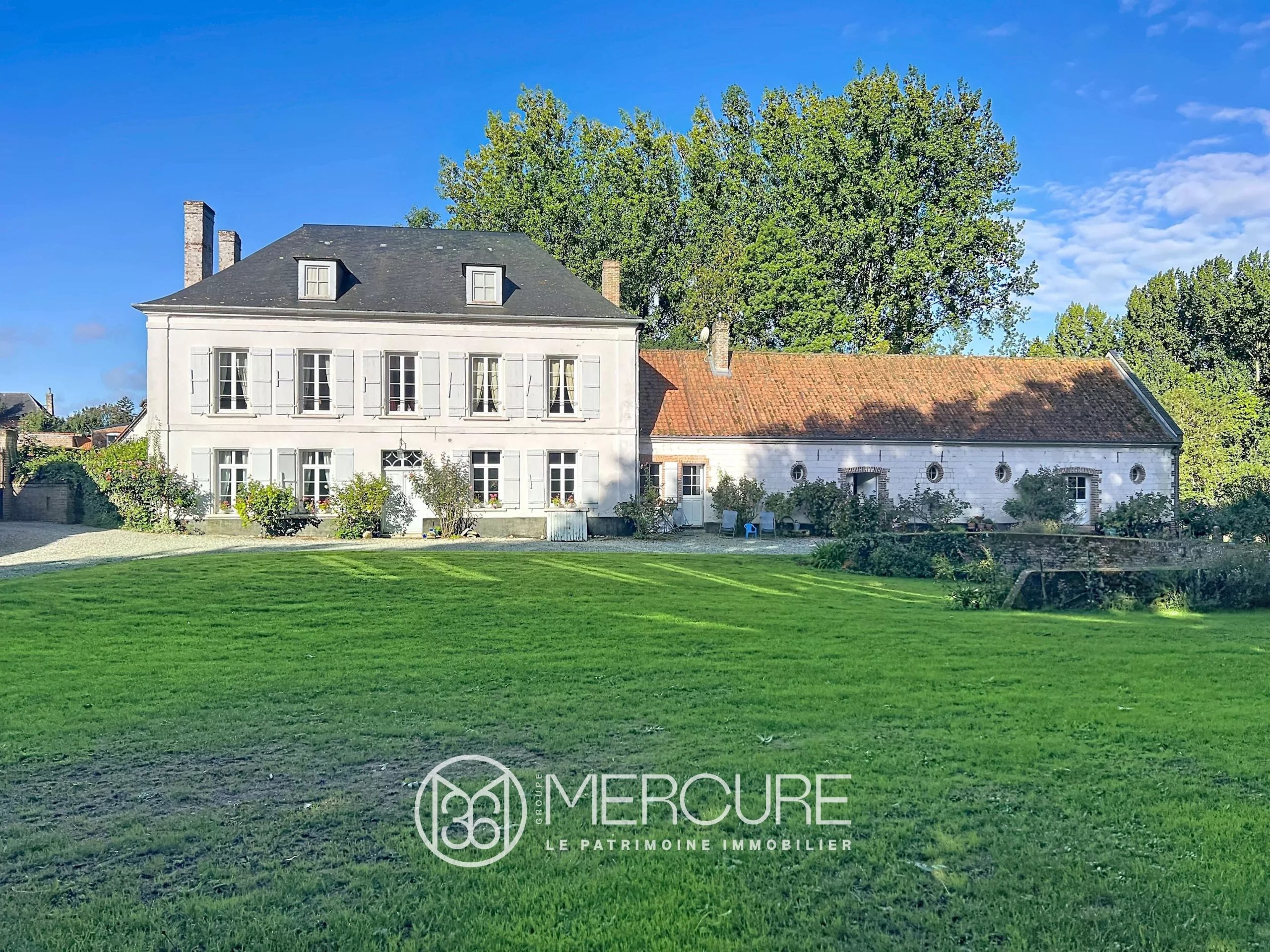 ELEGANTE MAISON DE CAMPAGNE DANS UN BEAU PARC - 21718NC