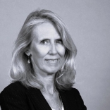 359133Très rare ! Appartement bourgeois de 170 m² avec balcon dominant la place Bellecour.